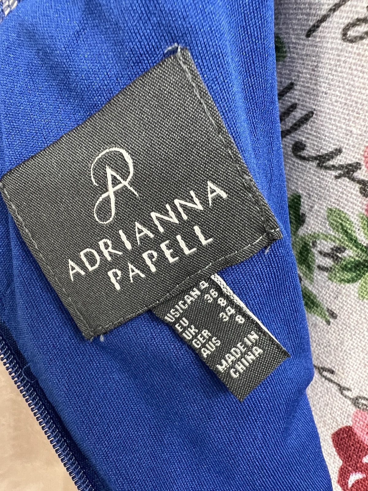 Adrianna Papell Adrianna Papell Royal blue lace mini dress Size S / US 4 / IT 40 - 5 Thumbnail