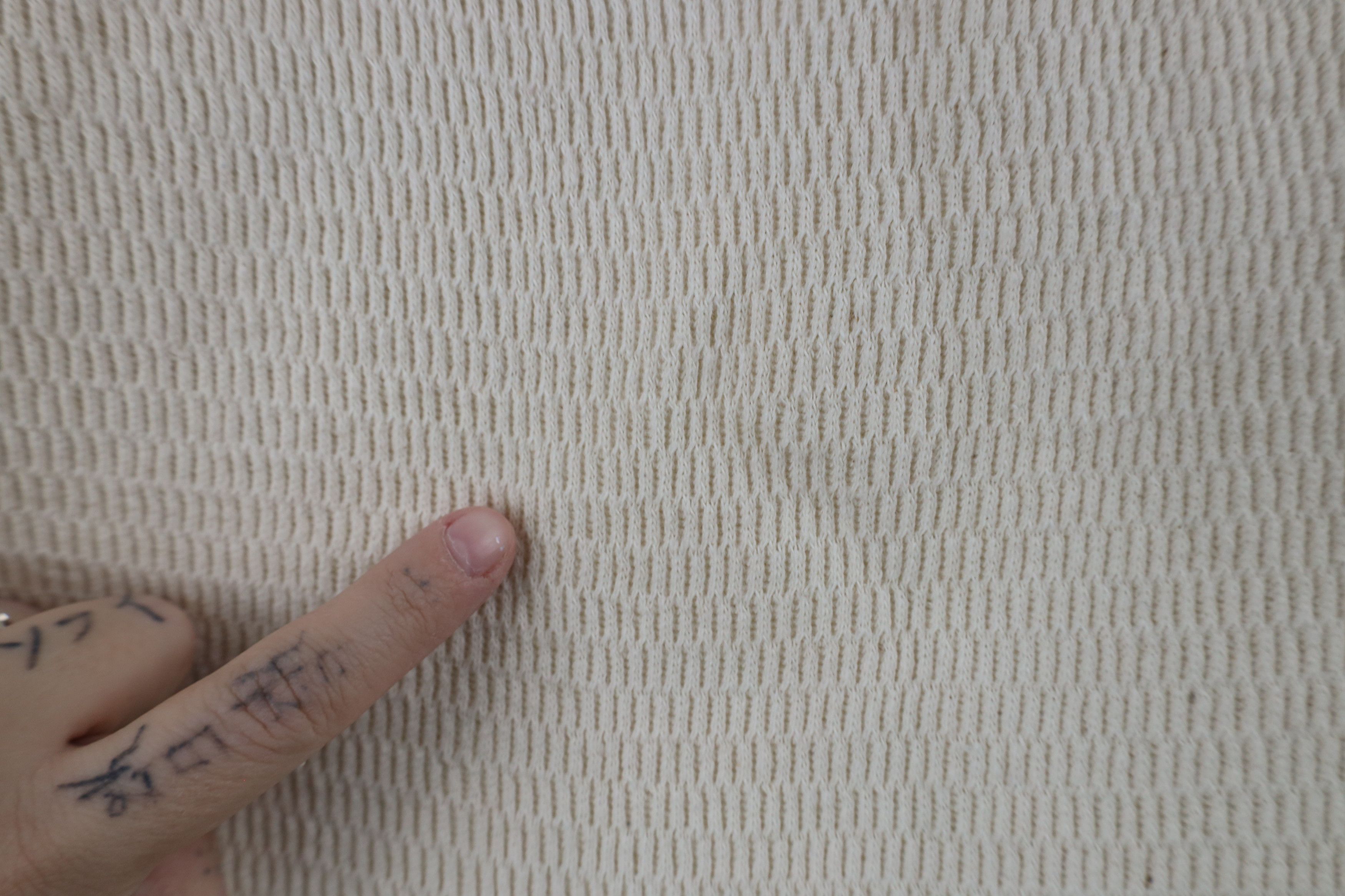 Vintage Vintage 90s Streetwear Knit Long Sleeve T-Shirt Cream USA Size US XL / EU 56 / 4 - 5 Thumbnail