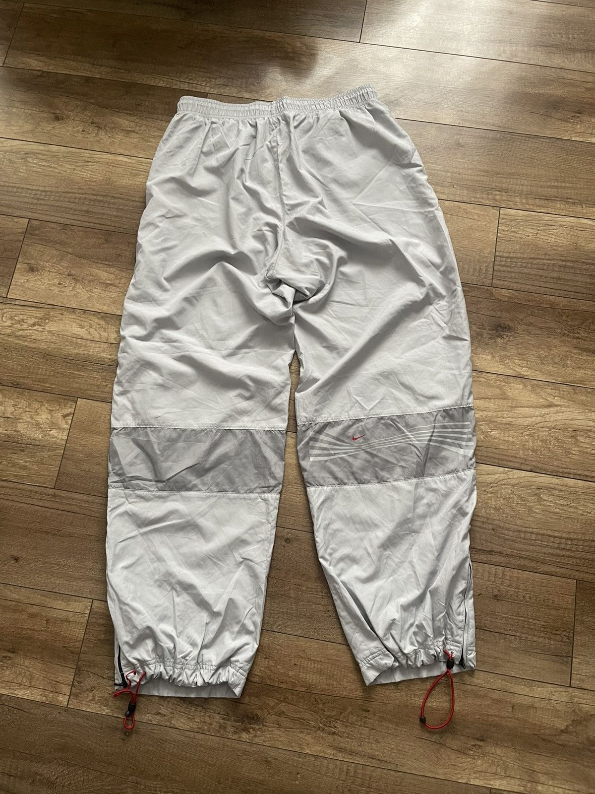 Nike Nike Vintage Nylon Track Pants Sweatpants Baggy 90s Size US 34 / EU 50 - 2 Thumbnail
