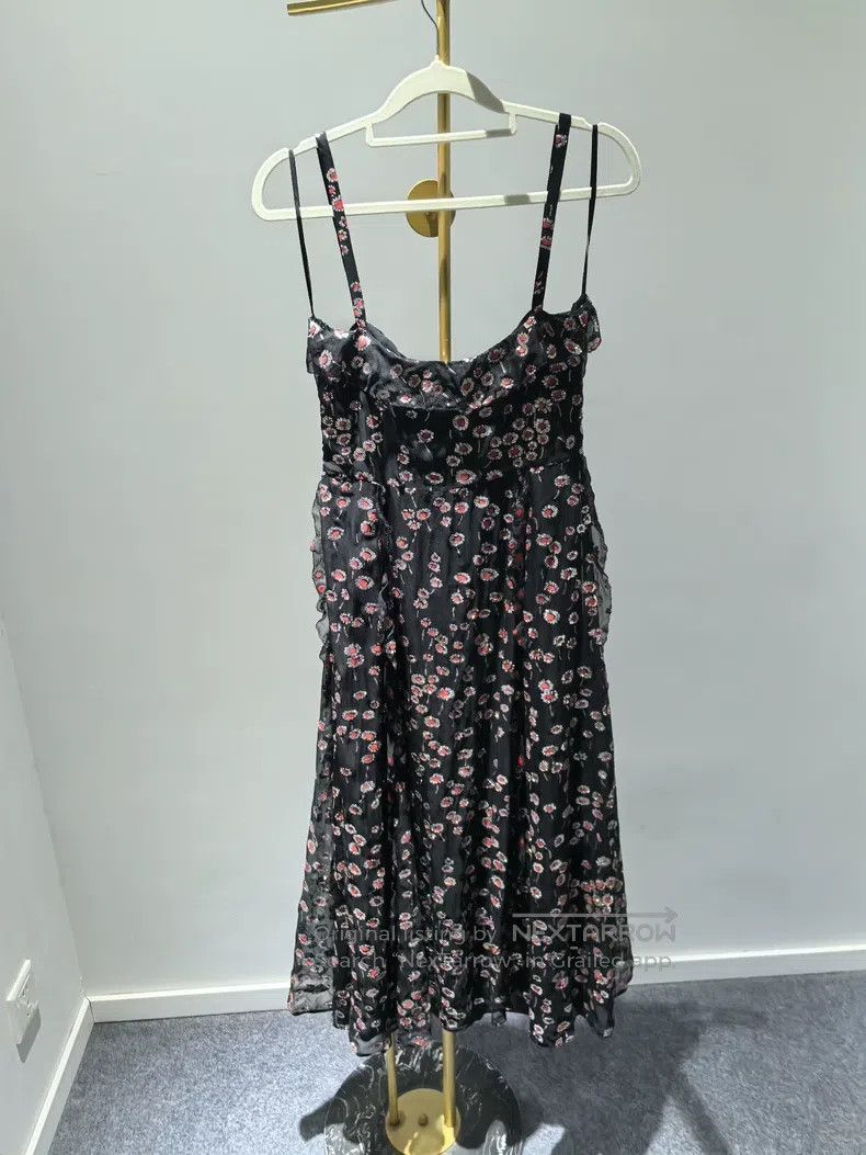 Valentino Valentino Slip dress Size L / US 10 / IT 46 - 1 Thumbnail