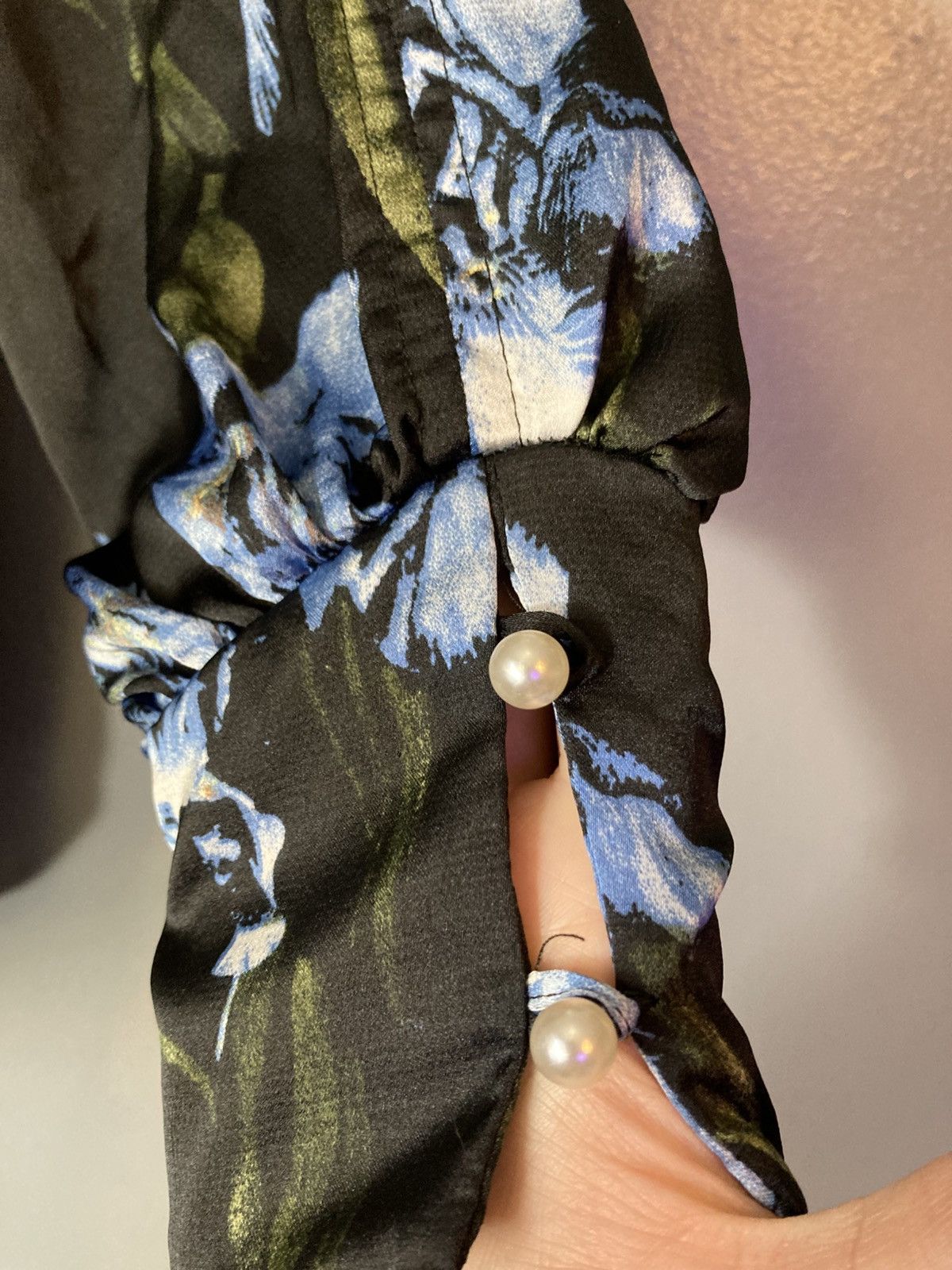 Other Lily Morgan, black floral open sleeve blouse Size S / US 4 / IT 40 - 3 Thumbnail