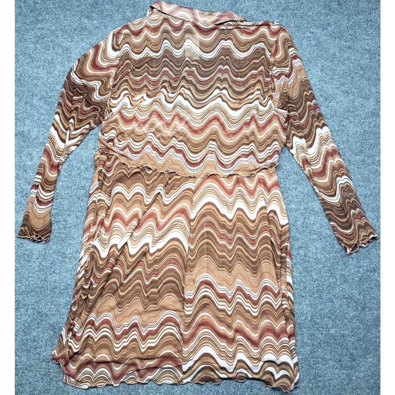 Vintage **Rue21 Brown Wavy Retro 4X Plus Size Cardigan Jacket Dress** User: Rue21 Brown Wavy Retro 4X Plus Size Cardigan Jacket Dress Size XXL / US 16-18 / IT 52-54 - 7 Thumbnail