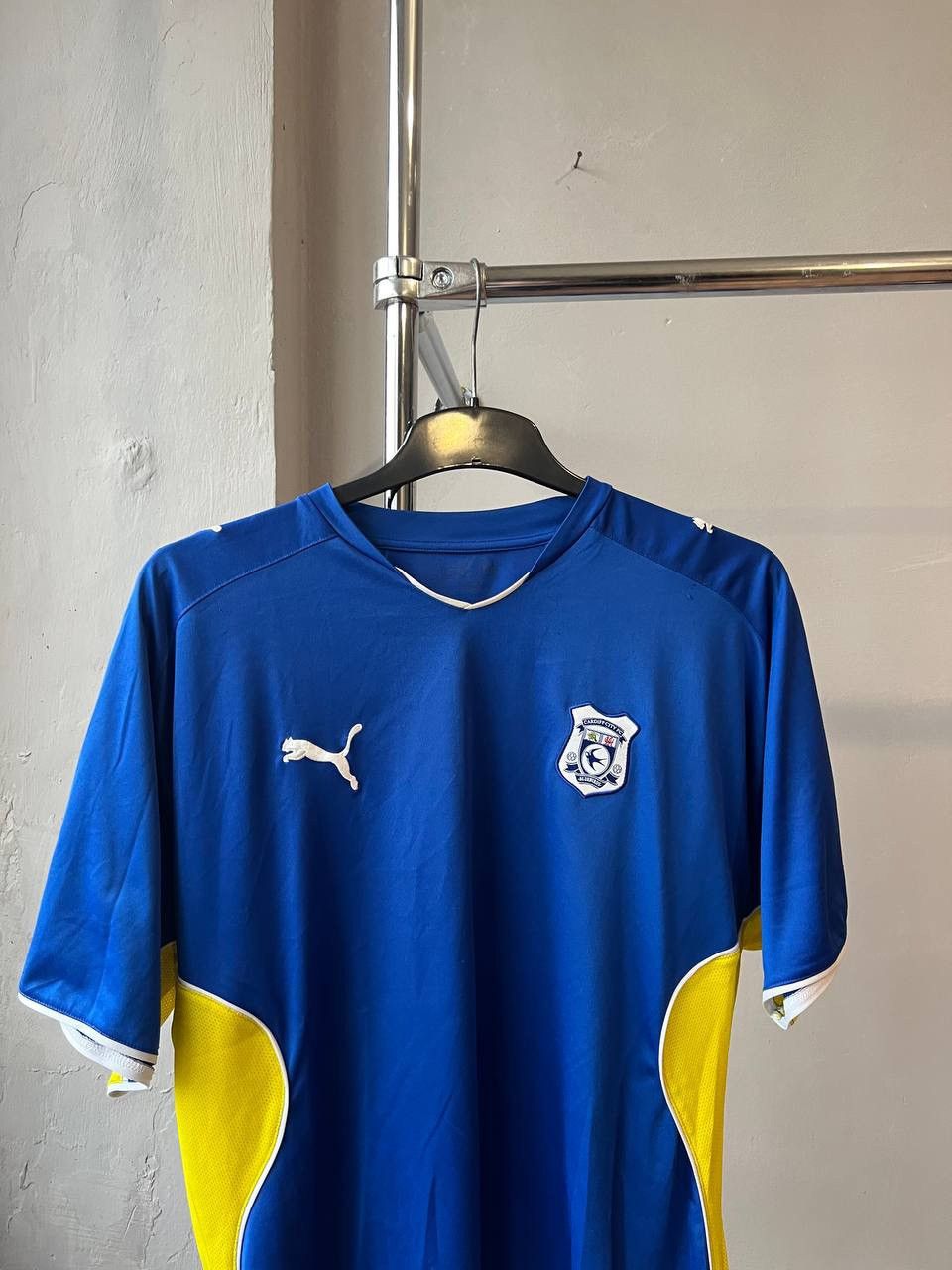 Puma 2009/10 CARDIFF FC SPECIAL SOCCER JERSEY FOOTBALL SHIRT SZ L Size US L / EU 52-54 / 3 - 3 Thumbnail