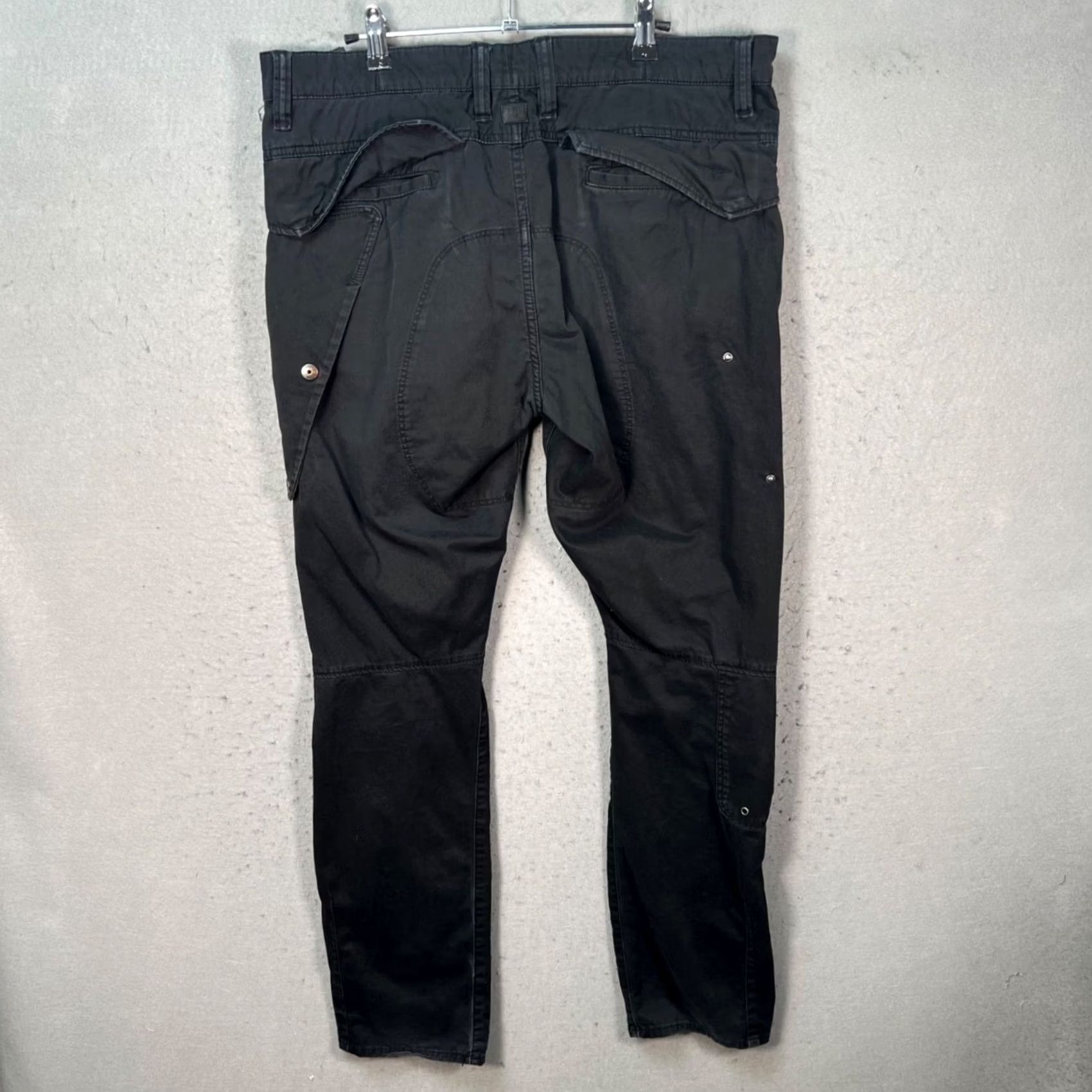 G-Star G-Star Cargo Pants Mens 32x32 Black Zip Details Pants Size US 32 / EU 48 - 2 Thumbnail