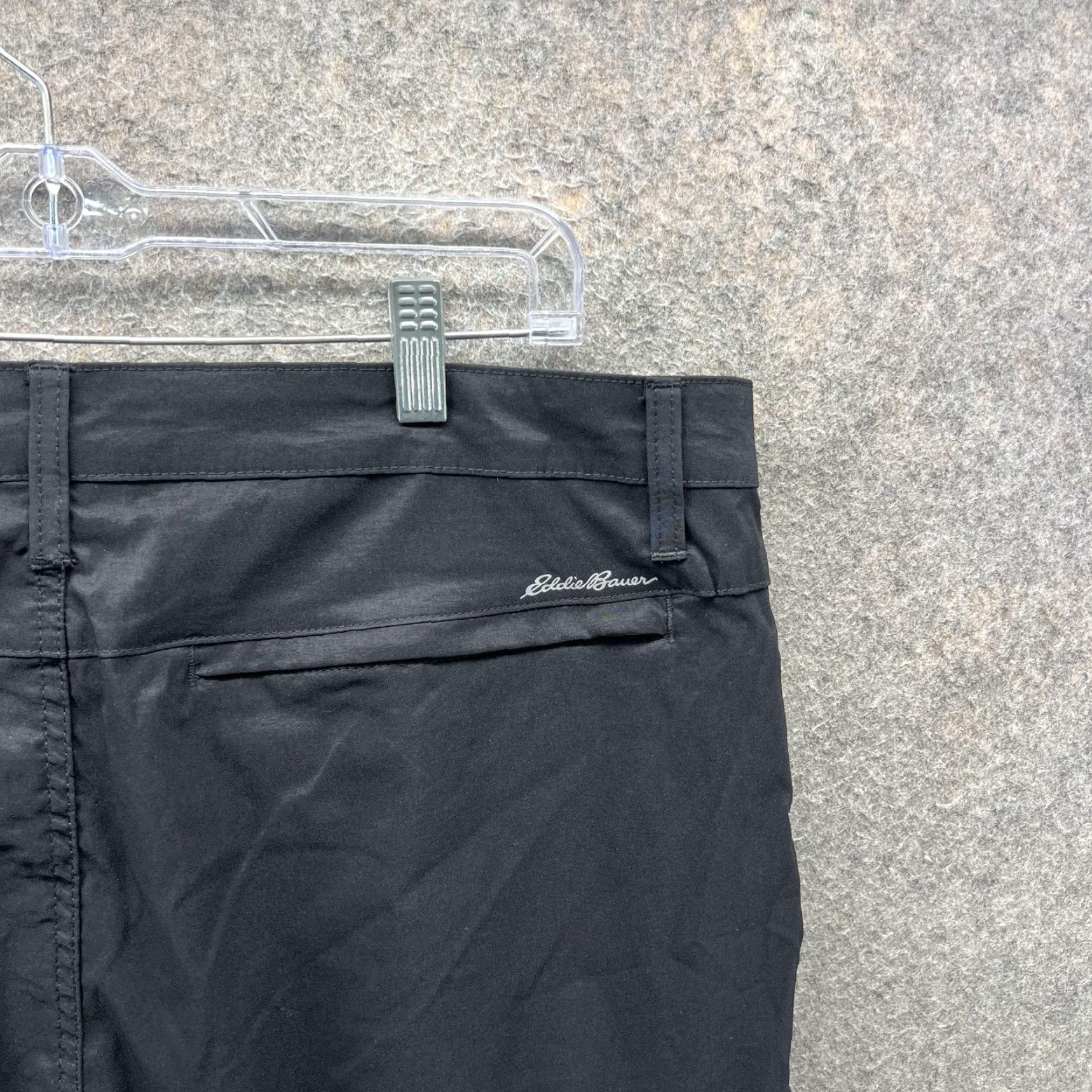 Eddie Bauer Eddie Bauer Shorts Mens 36 Black Nylon Stretch Hiking Zip Pocket 10 Inseam Size US 36 / EU 52 - 7 Thumbnail