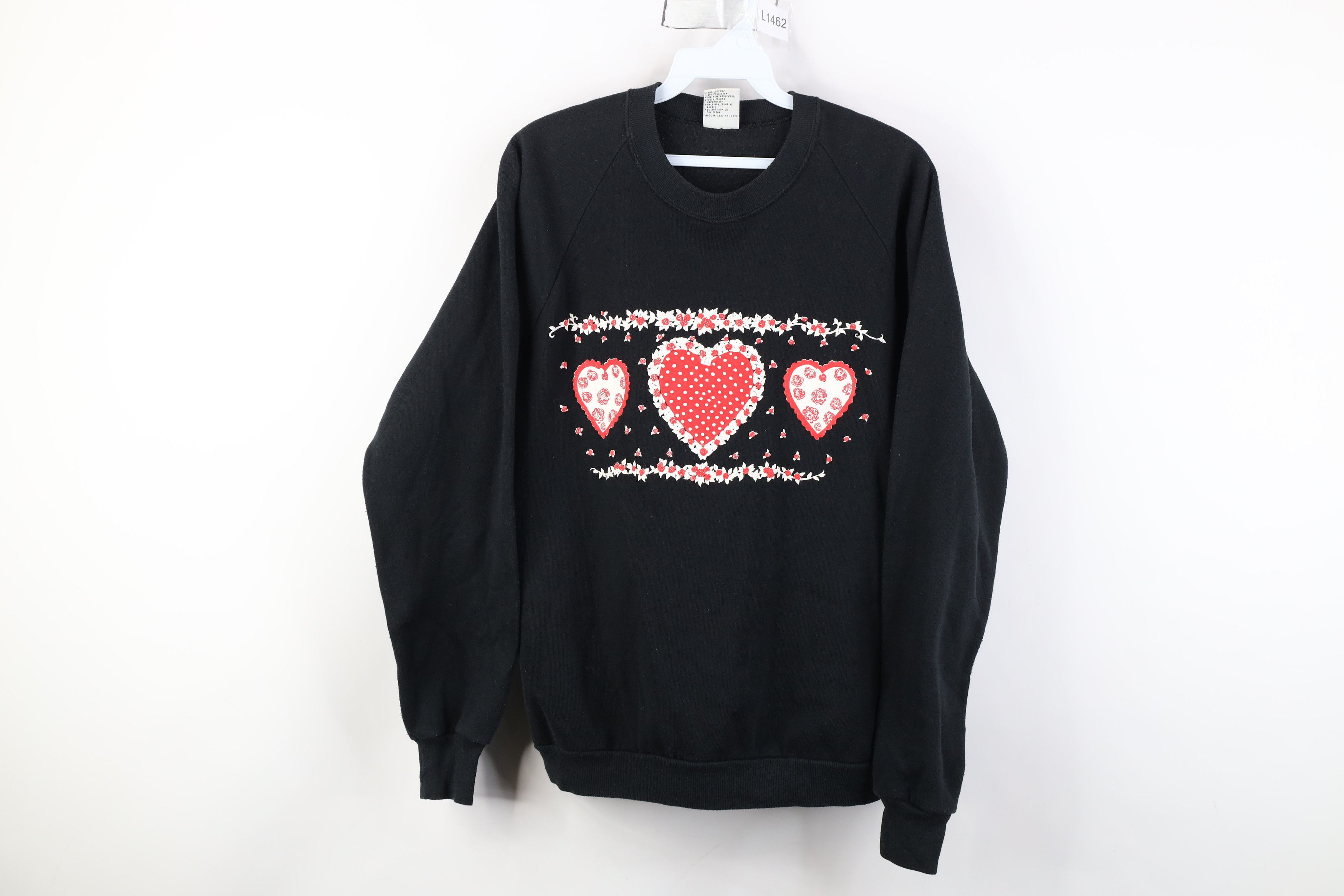 Vintage Vintage 90s Streetwear Heart Flower Sweatshirt Black USA Size L / US 10 / IT 46 - 1 Thumbnail