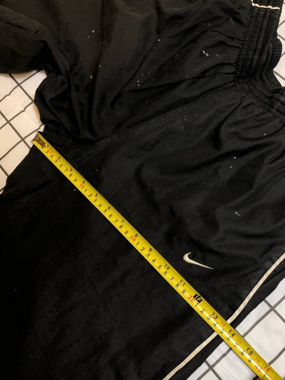 Nike Vintage Nike Track Pants 00s Nylon Swoosh Y2K Size US 32 / EU 48 - 15 Thumbnail