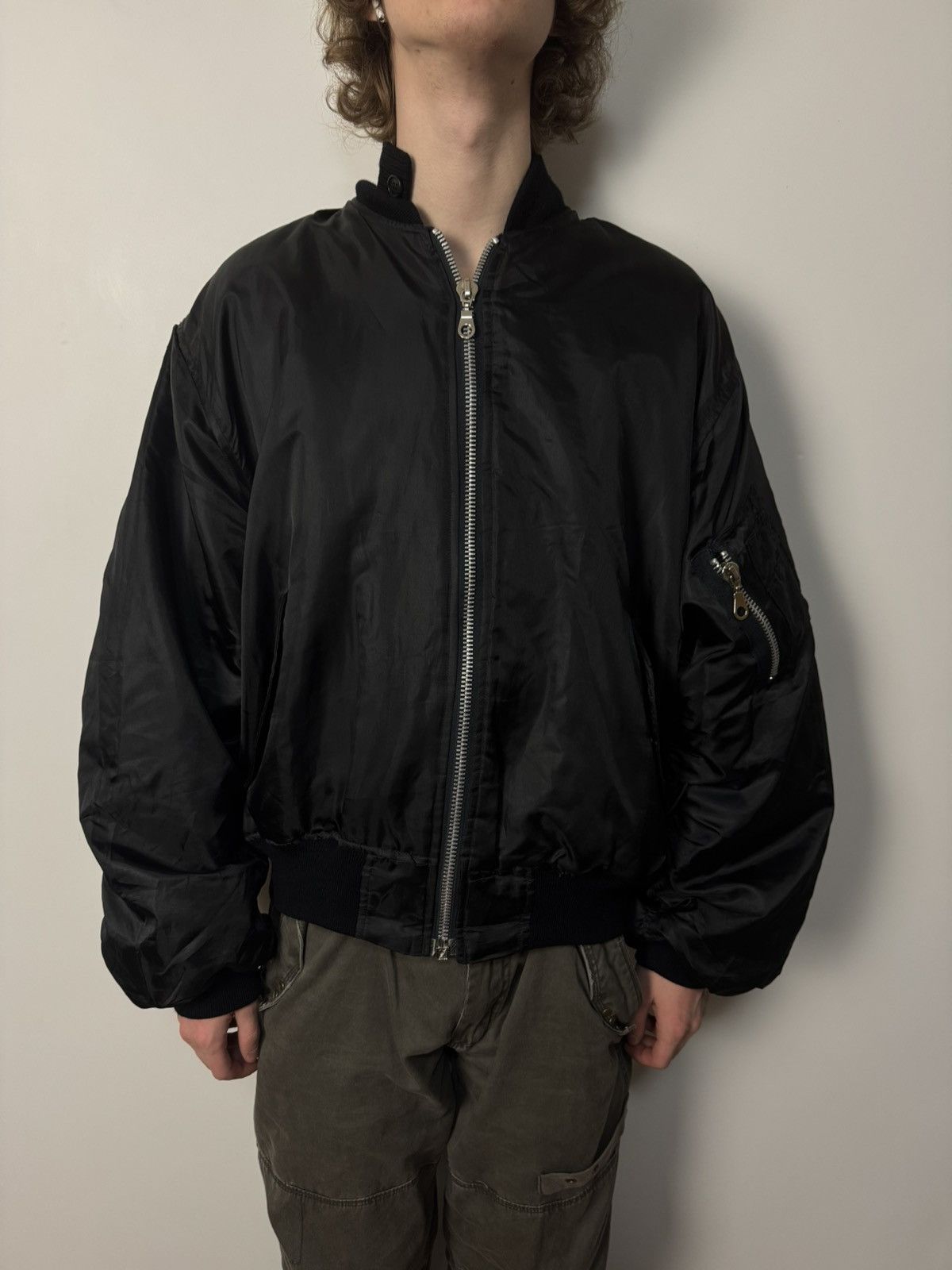 Schott 90s Vintage Schott MA-1 Bomber Jacket oversized Avant-Garde Size US L / EU 52-54 / 3 - 15 Thumbnail