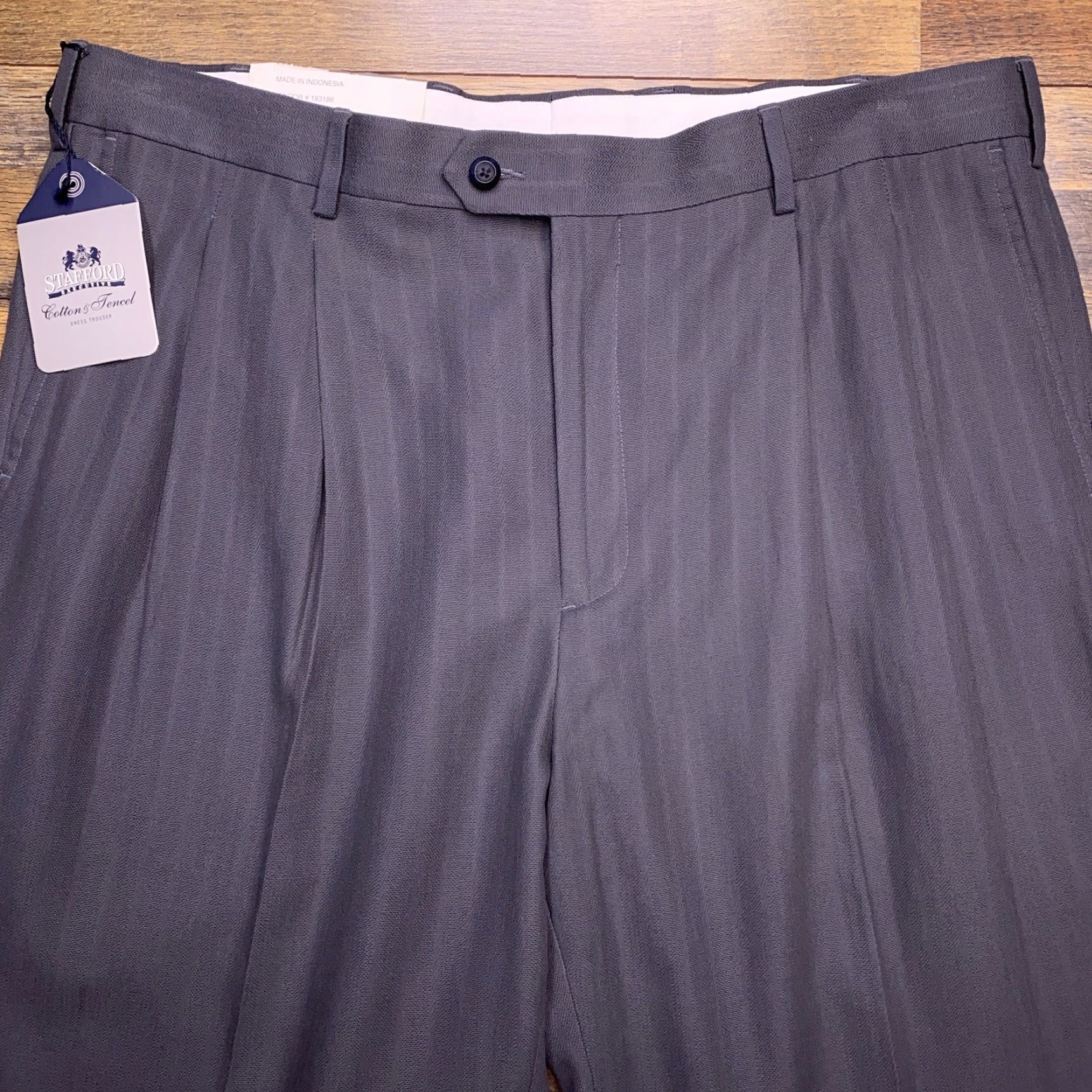 Stafford Stafford Pants Dress Pants 40x30 Gray Cotton Tencel Pleated Cuffed New Classic Men Regular Shirt? Size US 40 / EU 56 - 4 Thumbnail