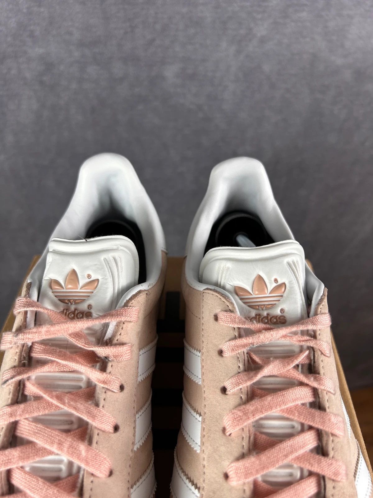 Adidas Adidas Gazelle powder pink suede mini logo print Y2K Size US 9.5 / EU 42-43 - 7 Thumbnail