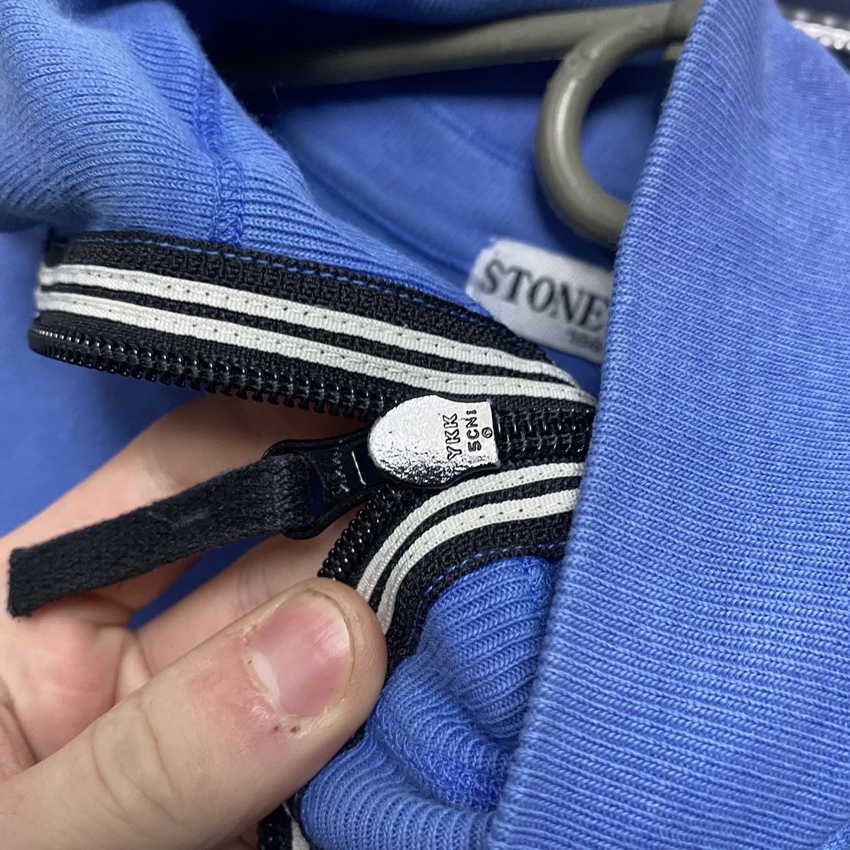 Stone Island Vintage stone island zip hoodie Size US L / EU 52-54 / 3 - 6 Thumbnail