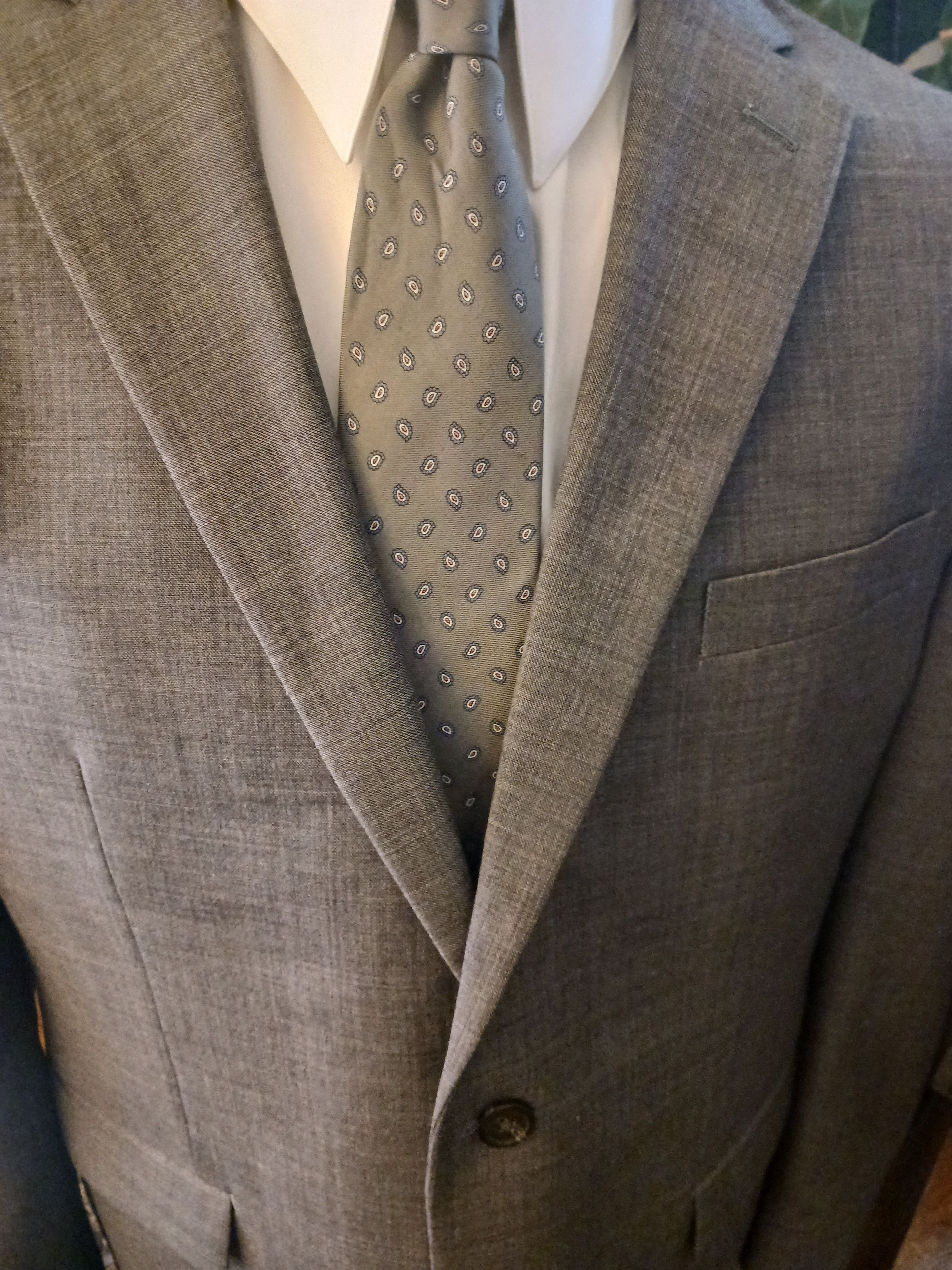 Chaps Men's Wool Blend Suit Size 42S - 4 Thumbnail