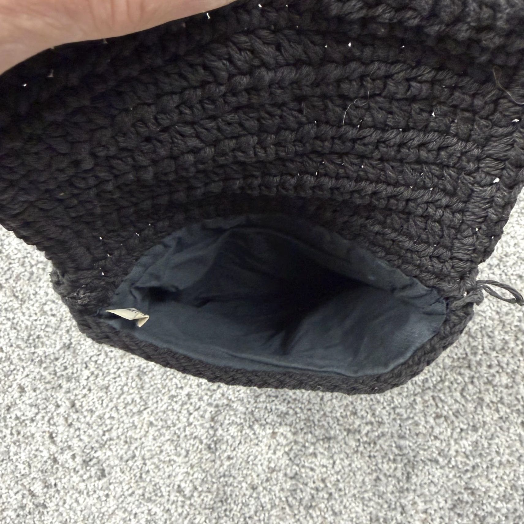 Vintage VINTAGE Black Crochet Crossbody Bag Womens Small Boho Flower Button Lined Purse Regular Crossbody, Small, Lightweight, Casual Women’s Bag Size ONE SIZE - 6 Thumbnail