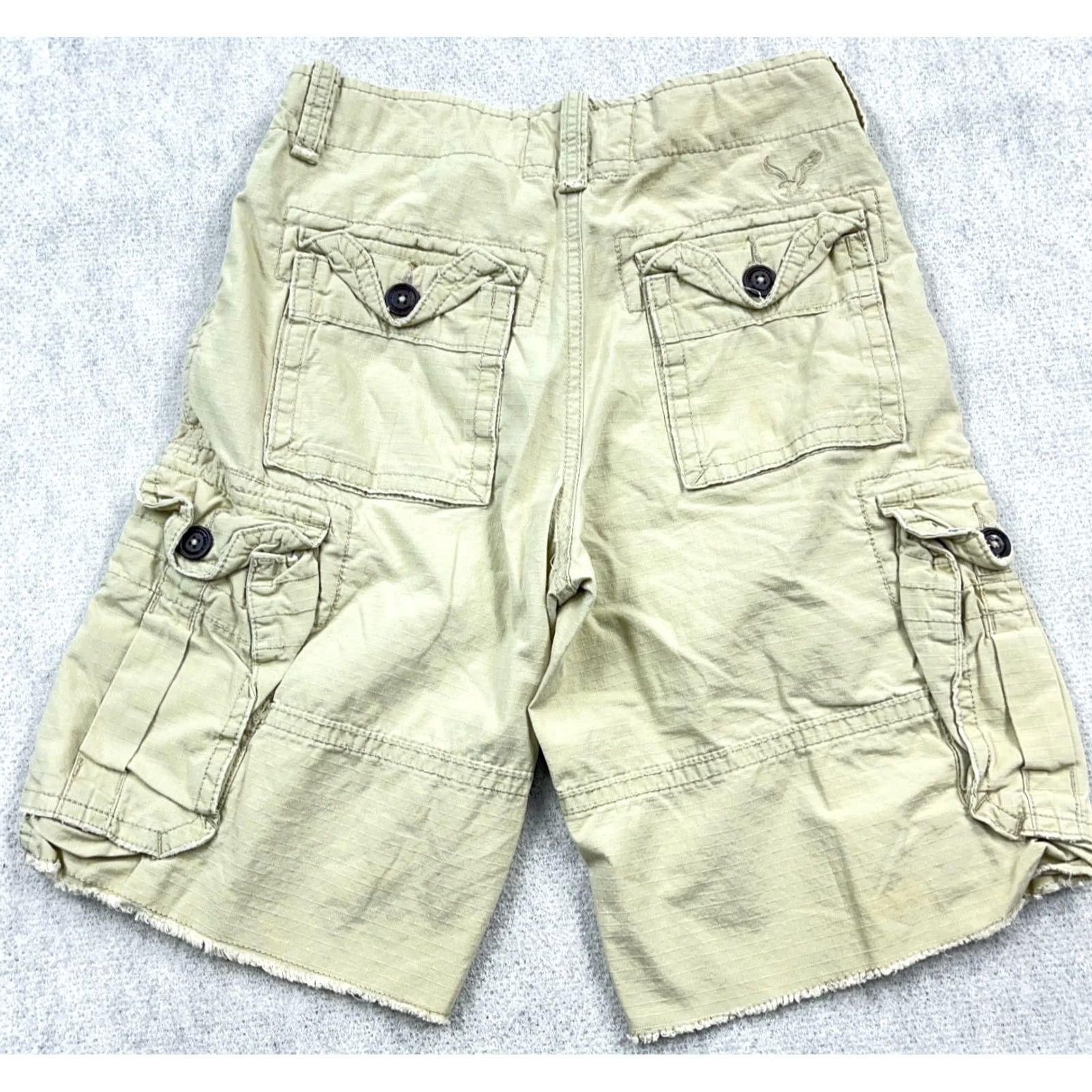 American Eagle Outfitters VINTAGE American Eagle Outfitters Cargo Shorts Men 26 Tan Classic Length Rip Stop Khaki Size US 26 / EU 42 - 2 Thumbnail