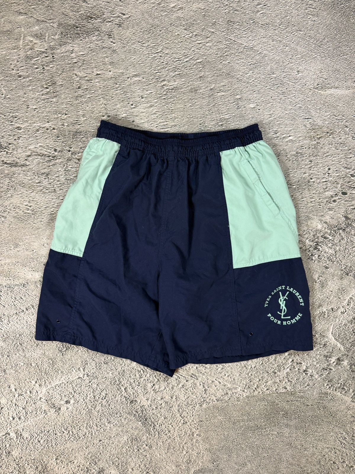 Yves Saint Laurent 90s Yves Saint Laurent vintage navy shorts YSL Size US 30 / EU 46 - 1 Thumbnail