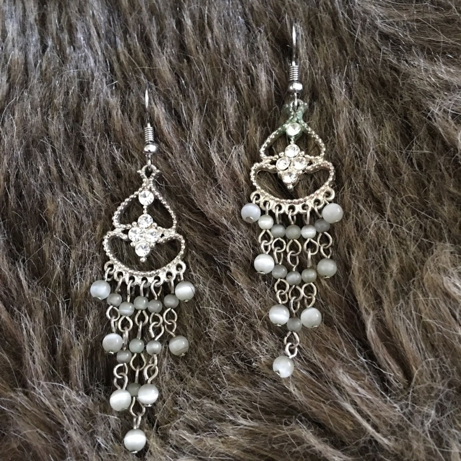 Vintage Vintage moon stone rhinestone chandelier earrings Size ONE SIZE - 1 Thumbnail