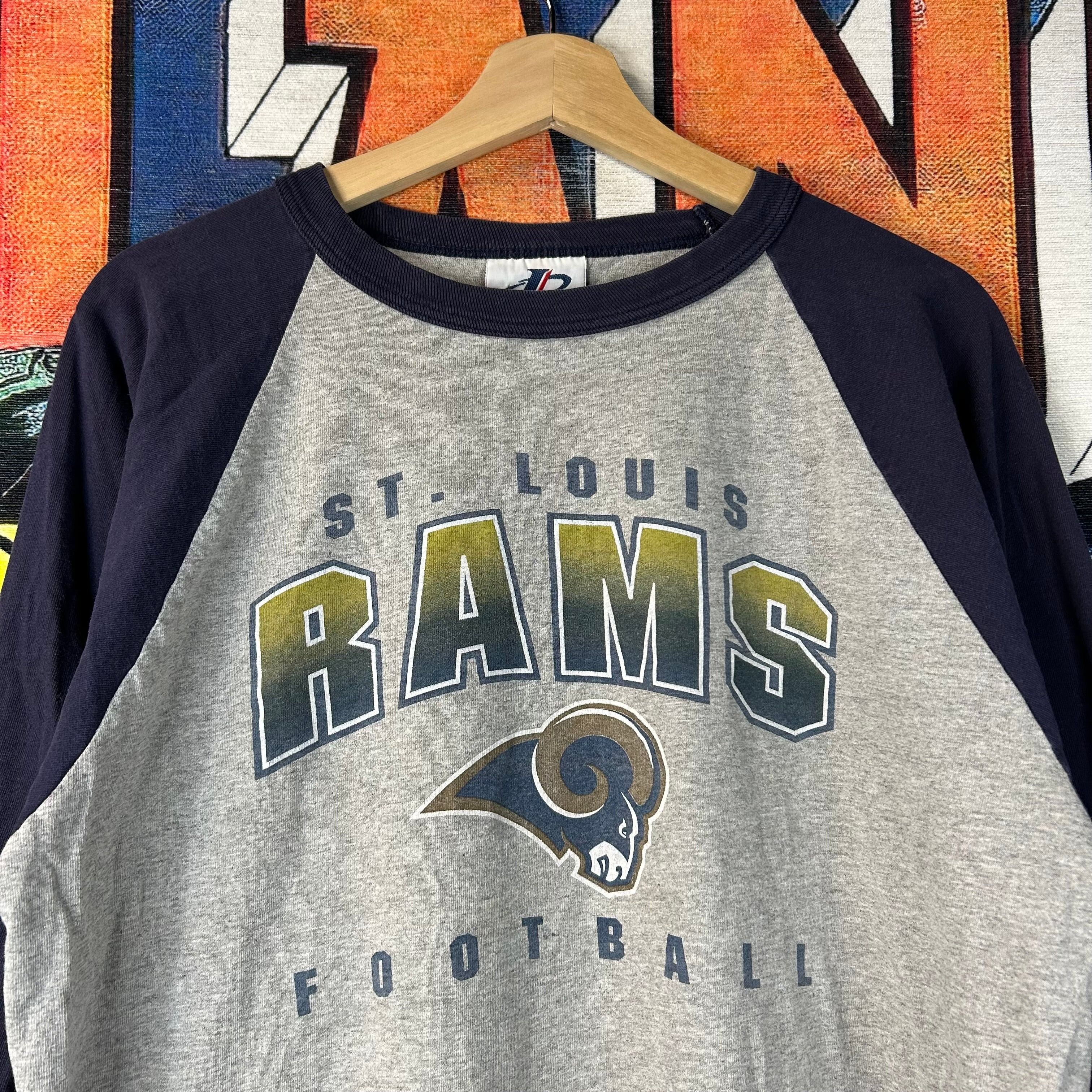 Vintage Vintage 90s Logo Athletic St. Louis Rams Football Tee Size L Size US L / EU 52-54 / 3 - 4 Thumbnail