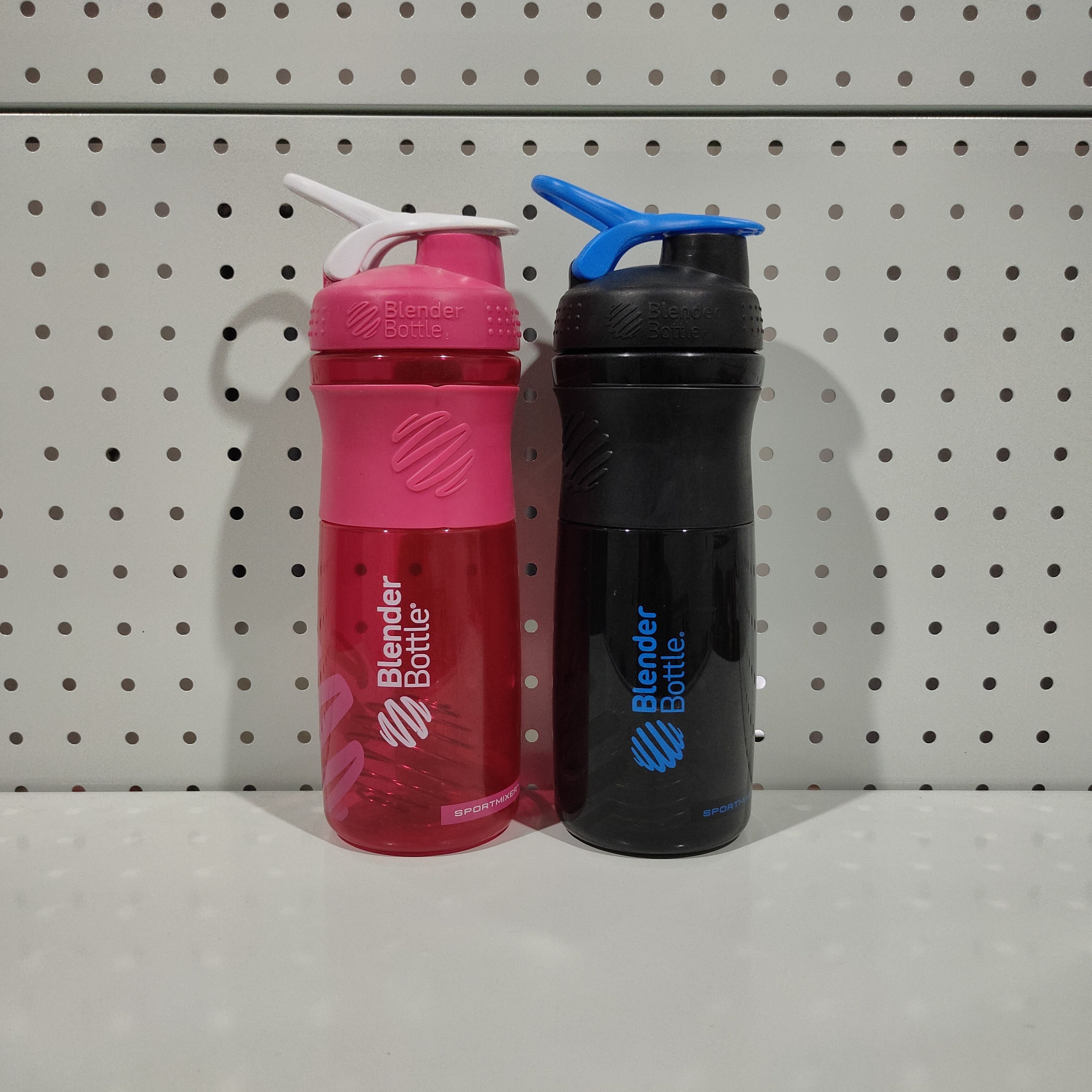 Other 🔥Blender Bottle 24 and 26 oz two of each Size ONE SIZE - 2 Thumbnail