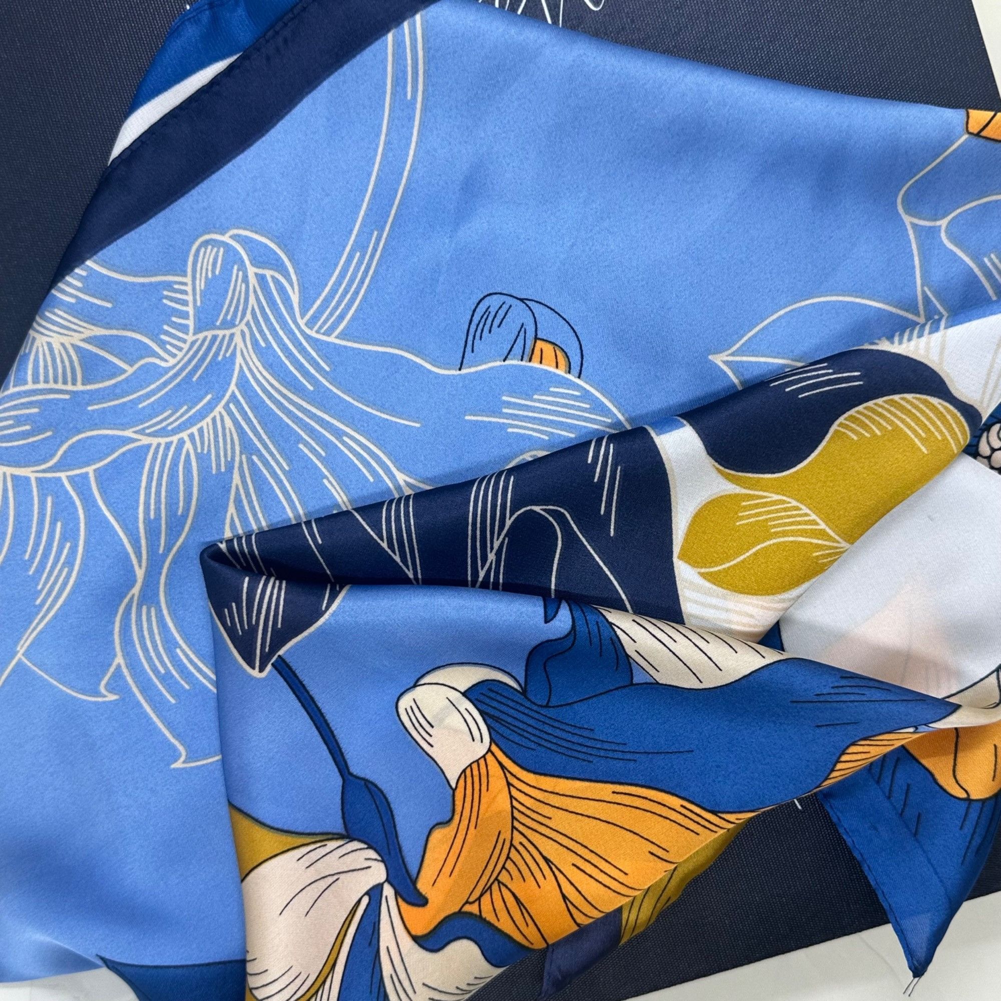 Other Elegant Bandana Floral Silky Square Scarf Luxurious BLUE ORA Size ONE SIZE - 6 Thumbnail