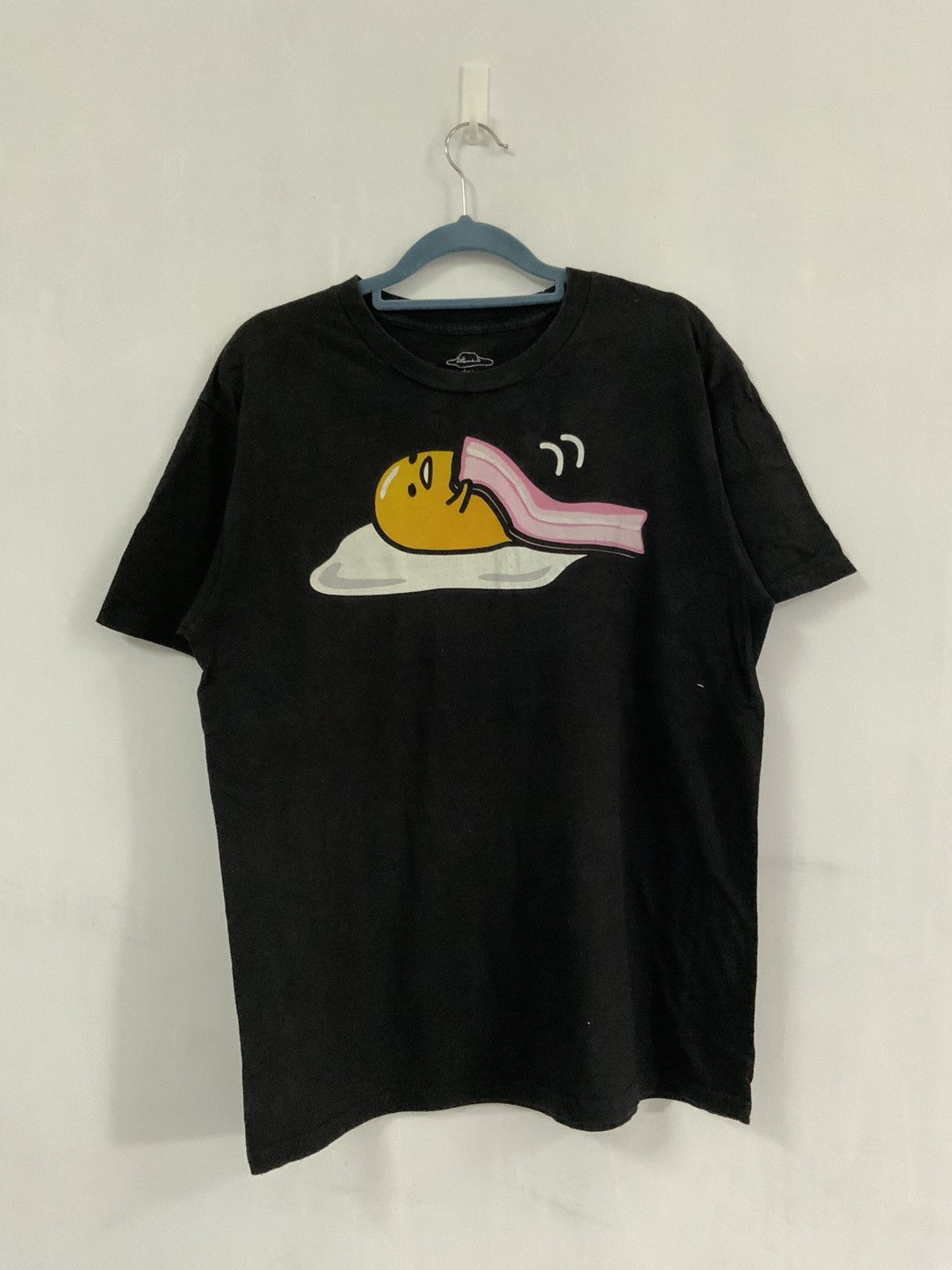 Japanese Brand Gudetama Graphic Tee Size US M / EU 48-50 / 2 - 1 Thumbnail