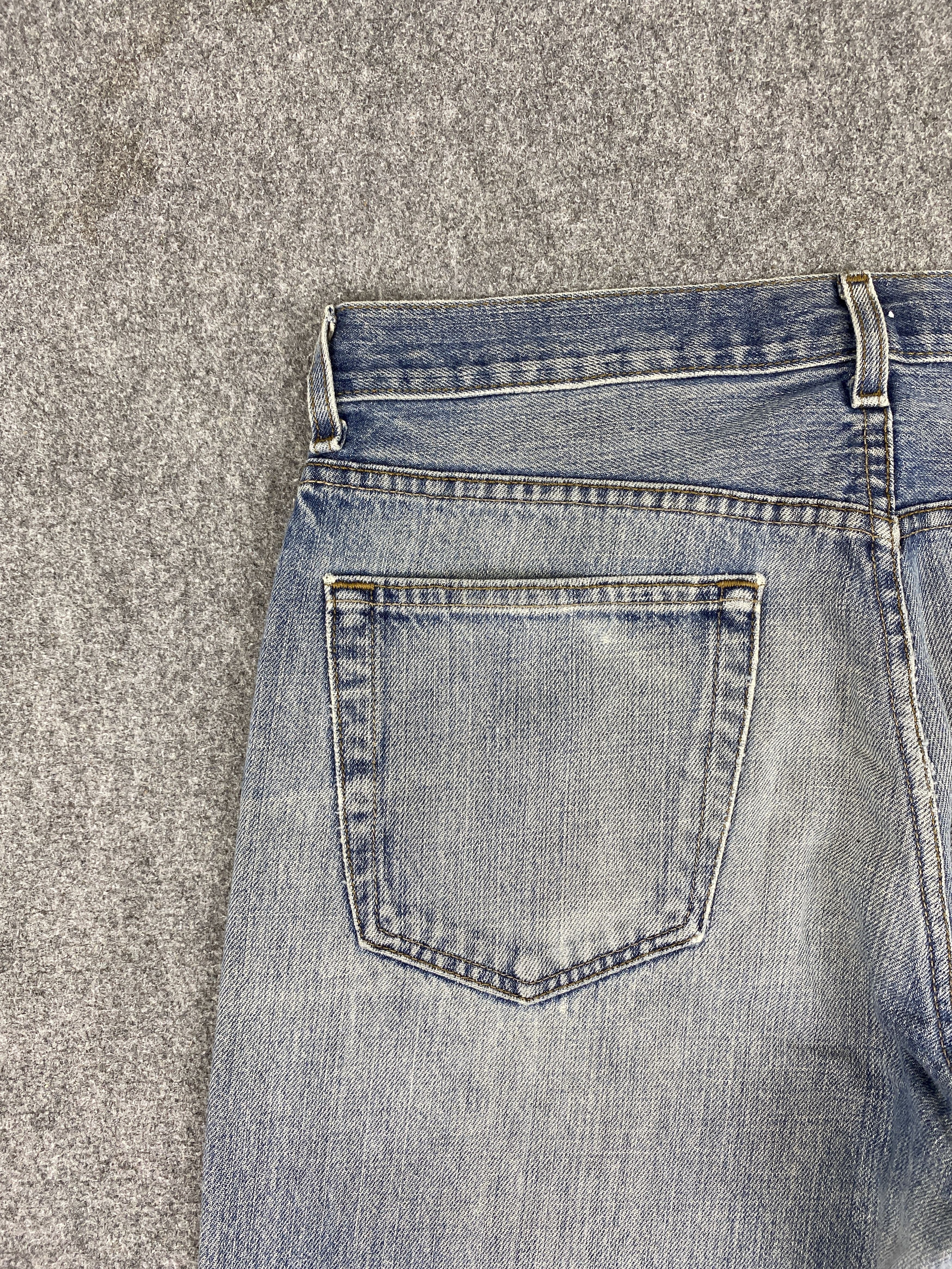 Levi's Vintage Distressed Levis Signature Faded Blue Jeans S0027 Size US 33 - 10 Thumbnail