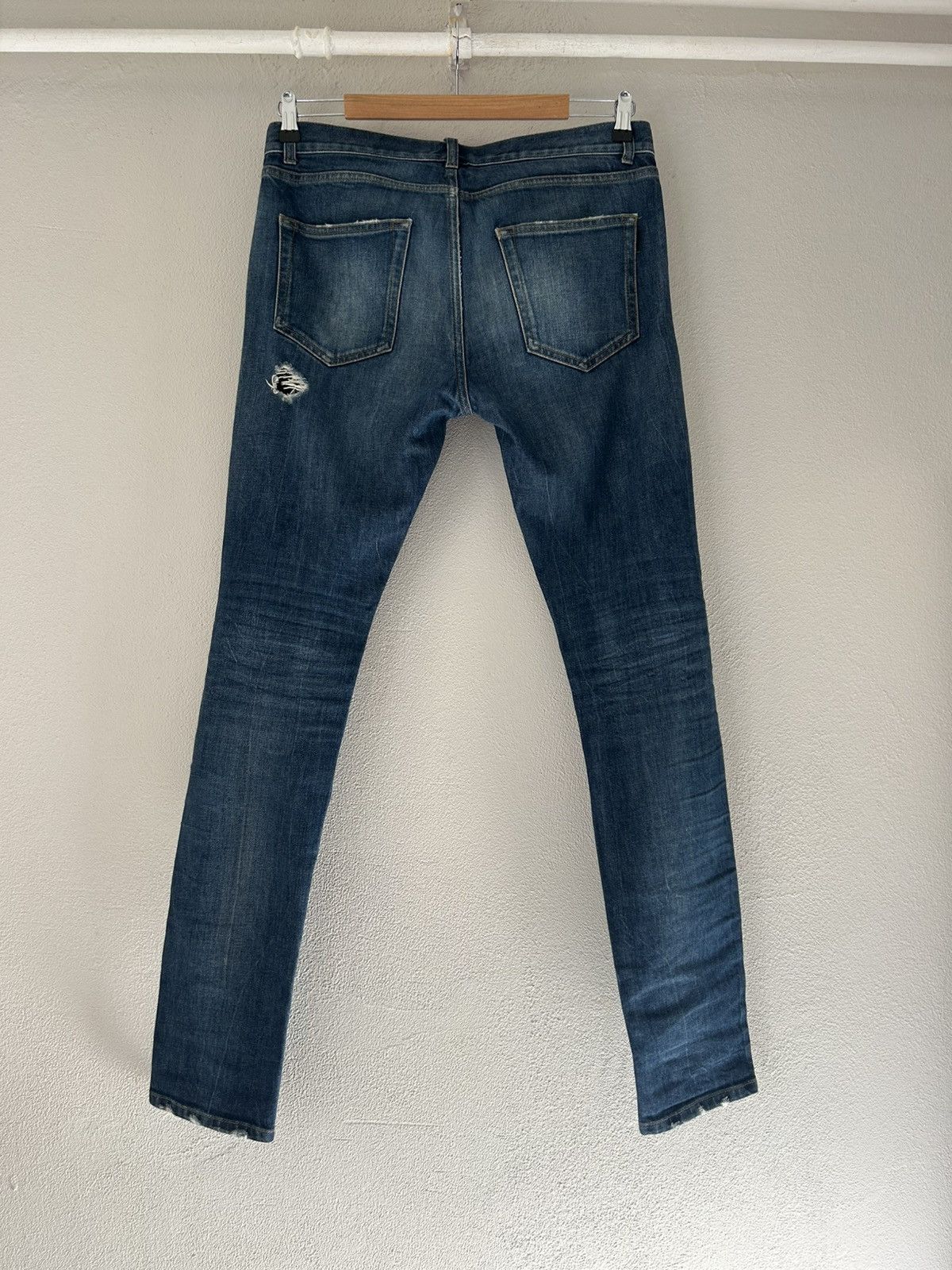 Saint Laurent Paris Saint Laurent Paris Distressed Slim-Fit Jeans Size US 33 - 11 Thumbnail