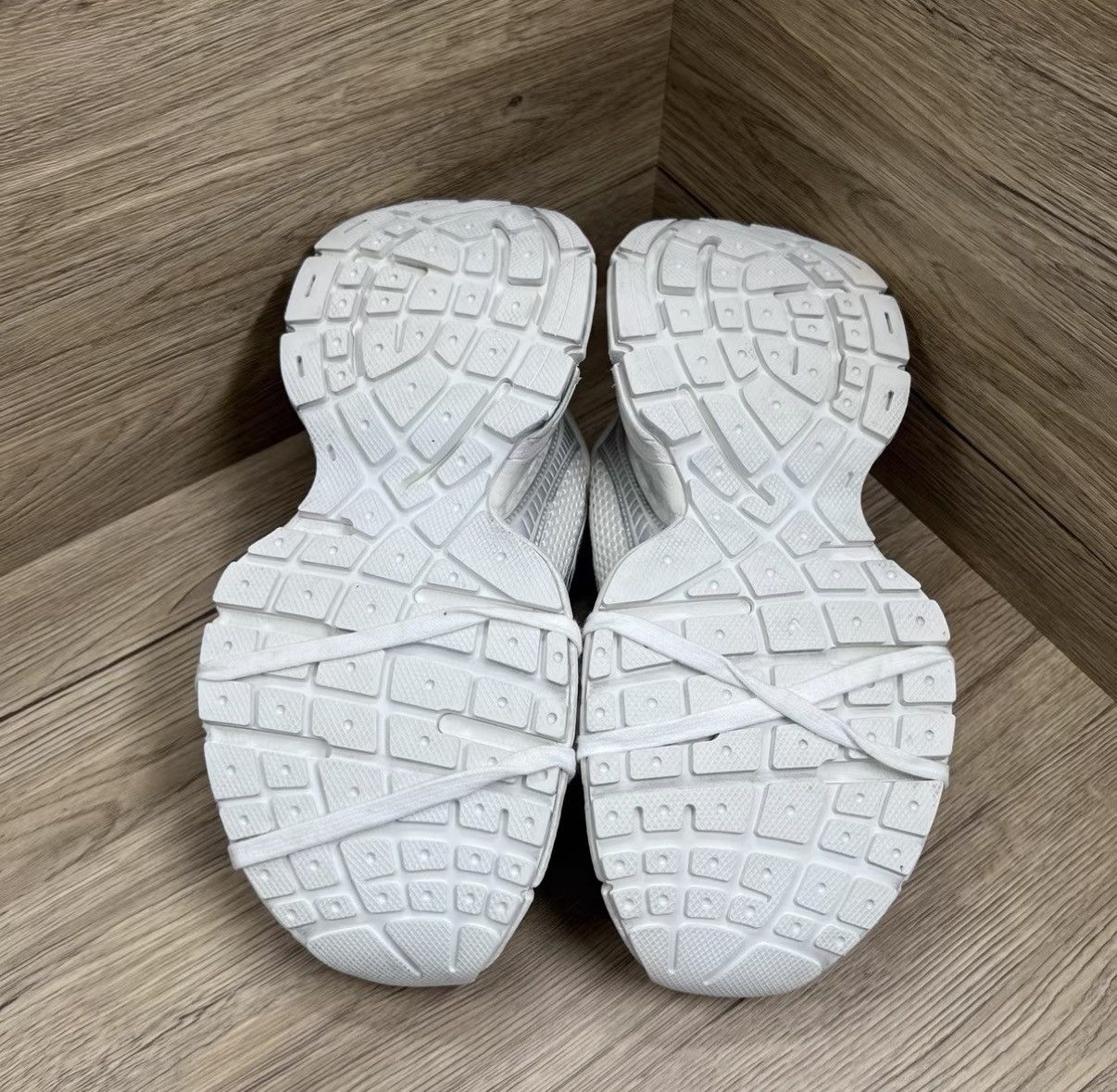Balenciaga Balenciaga 3XL Silver White Mule Slides J41 Size US 8.5 / EU 41-42 - 5 Thumbnail