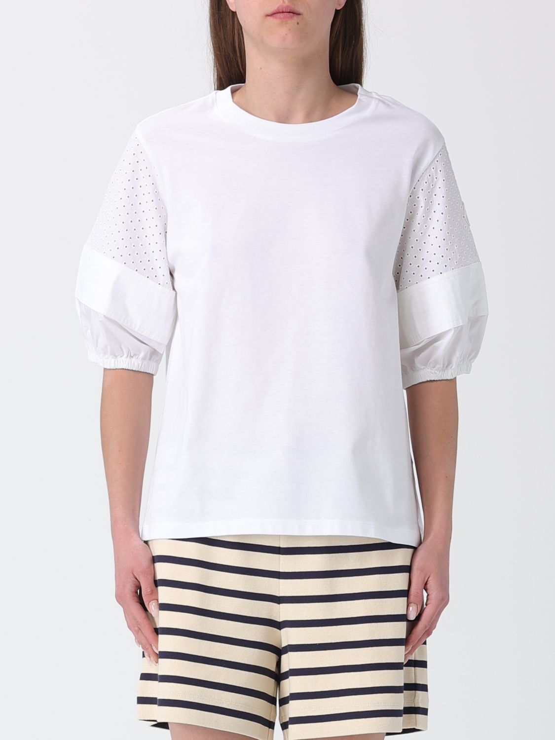 Moncler Moncler T-Shirt Woman White Size XS / US 0-2 / IT 36-38 - 1 Preview