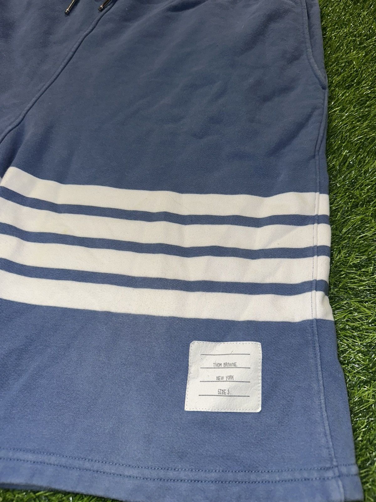 Thom Browne Thom Browne Shorts Size 3 Size US 32 / EU 48 - 3 Thumbnail