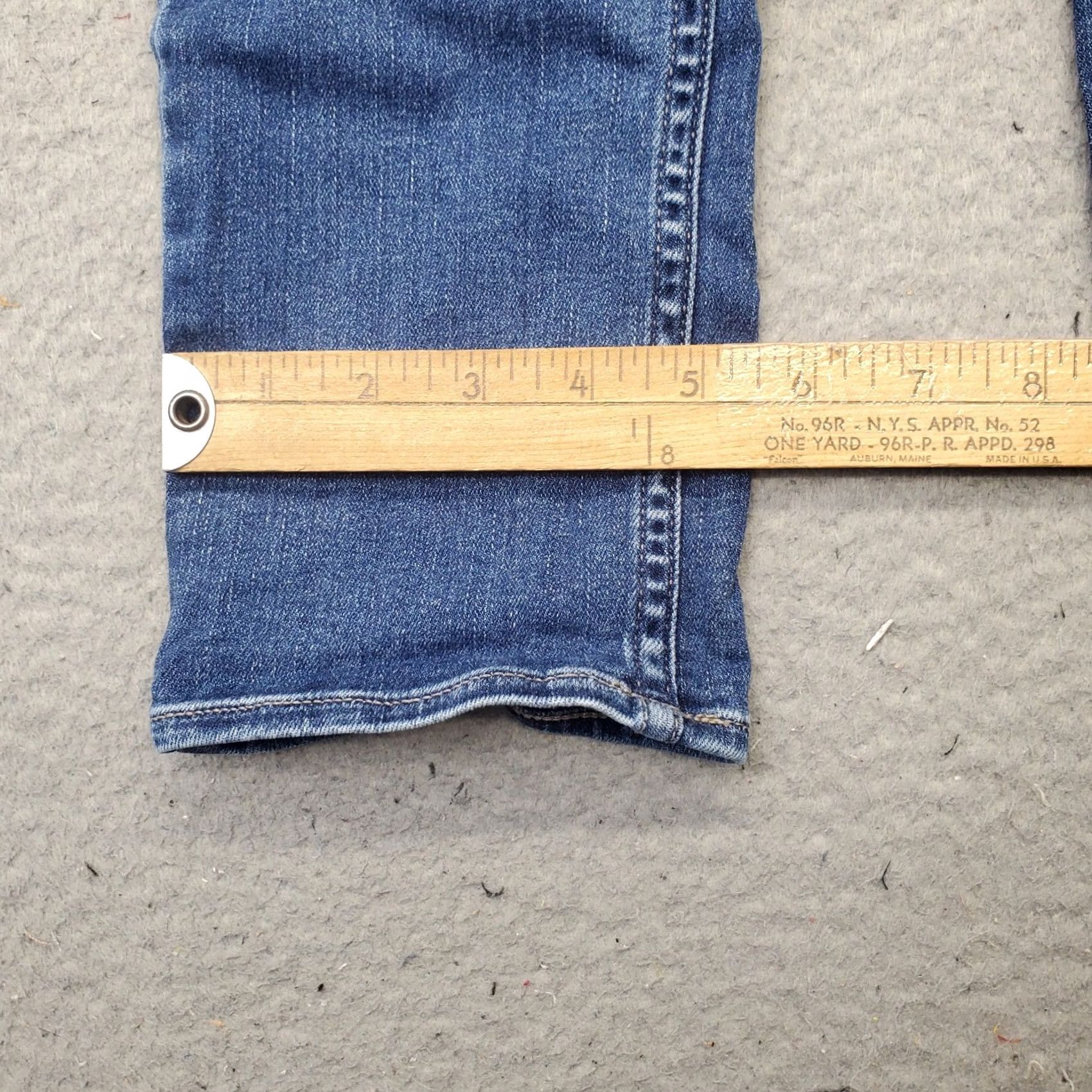 Calvin Klein Calvin Klein Jeans Womens 26x32 Blue Denim Faded Distressed Streetwear Jeans: Womens Size 26 Size 26" / US 2 / IT 38 - 5 Thumbnail