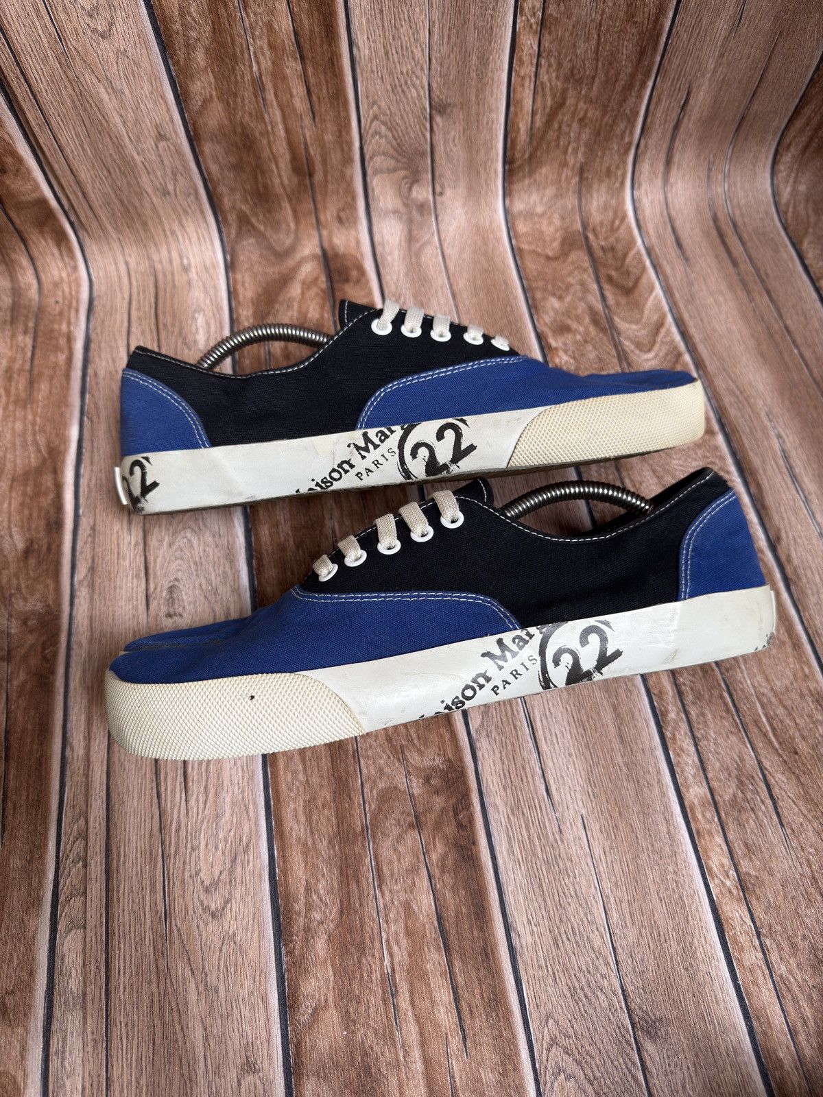 Maison Margiela Ss19 Tabi canvas sneakers Size US 8.5 / EU 41-42 - 5 Thumbnail