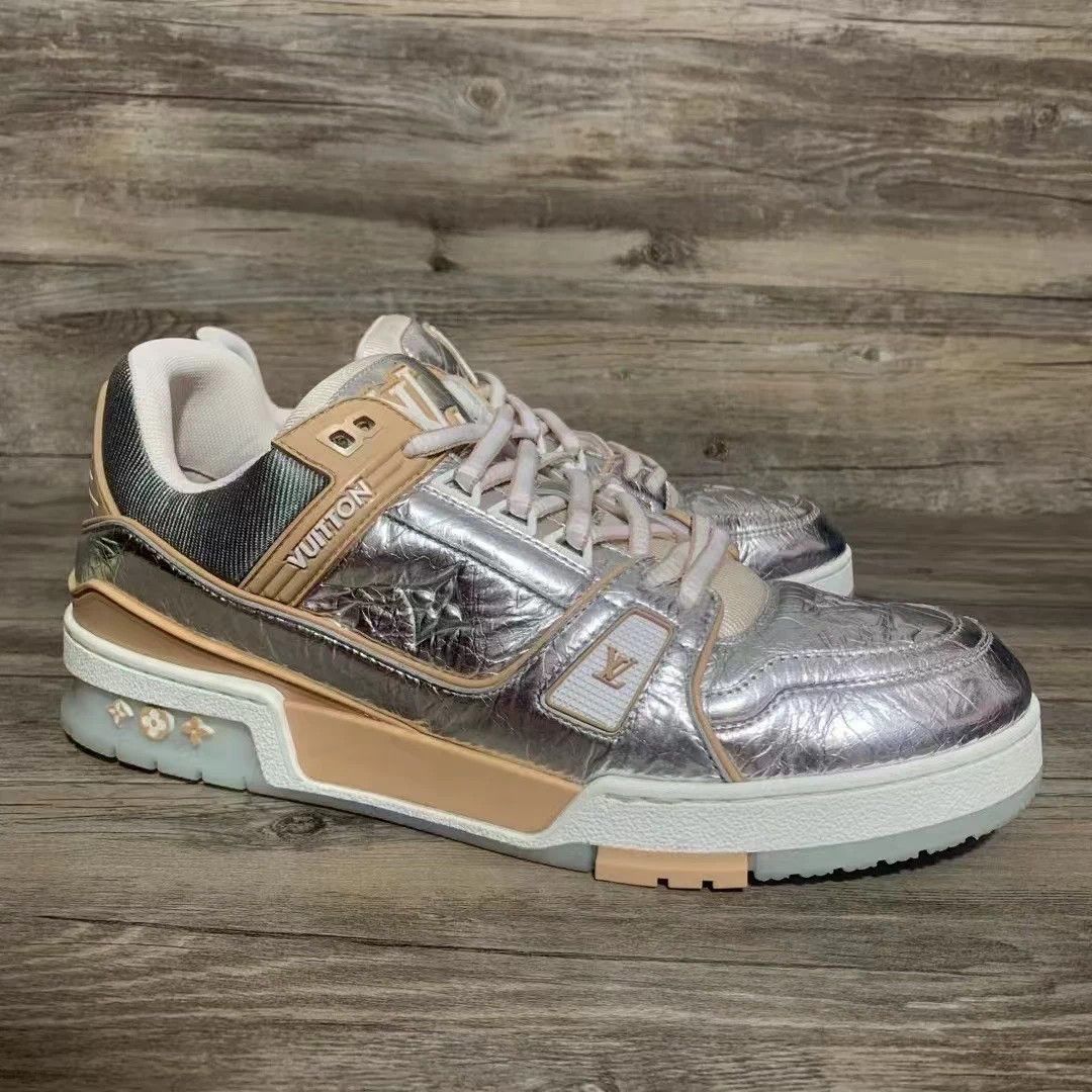 Louis Vuitton LV Trainer Silver UK8.5/42.5 MINT Size US 9.5 / EU 42-43 - 2 Thumbnail