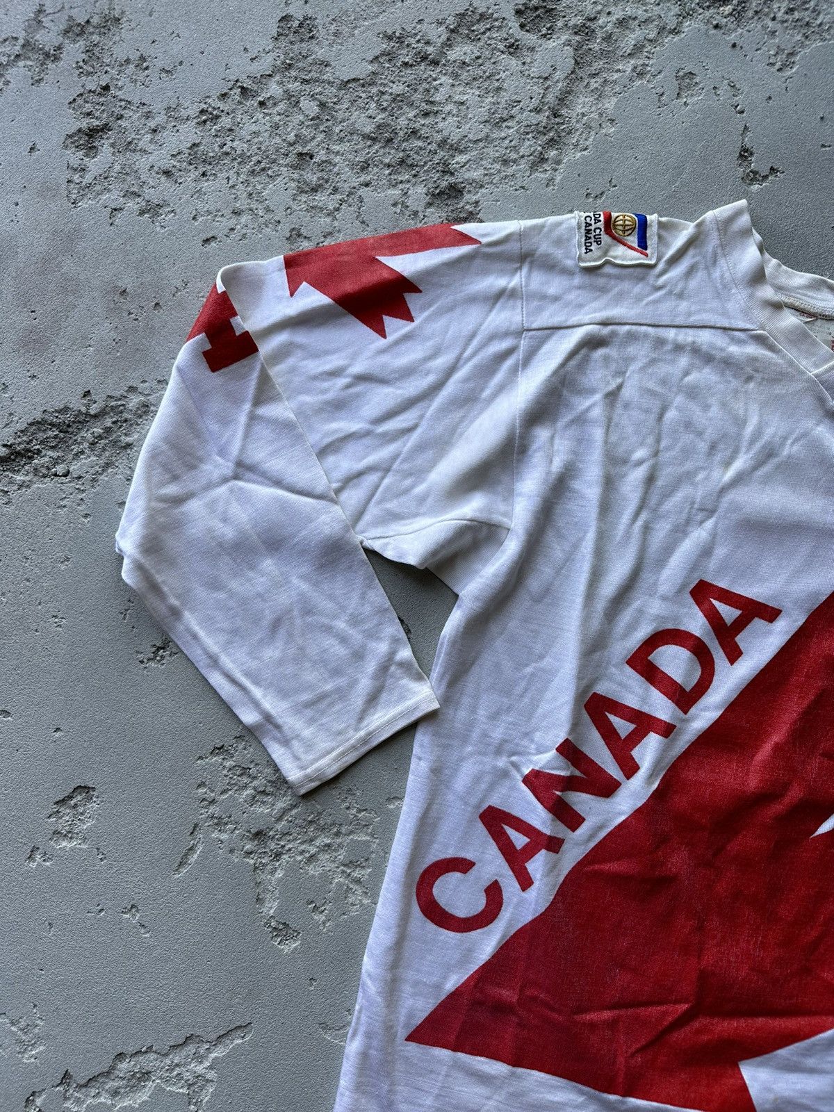 Vintage EXTREMELY RARE BOSTON BRUINS BOBBY 1976 CANADA CUP JERSEY Size US M / EU 48-50 / 2 - 3 Thumbnail