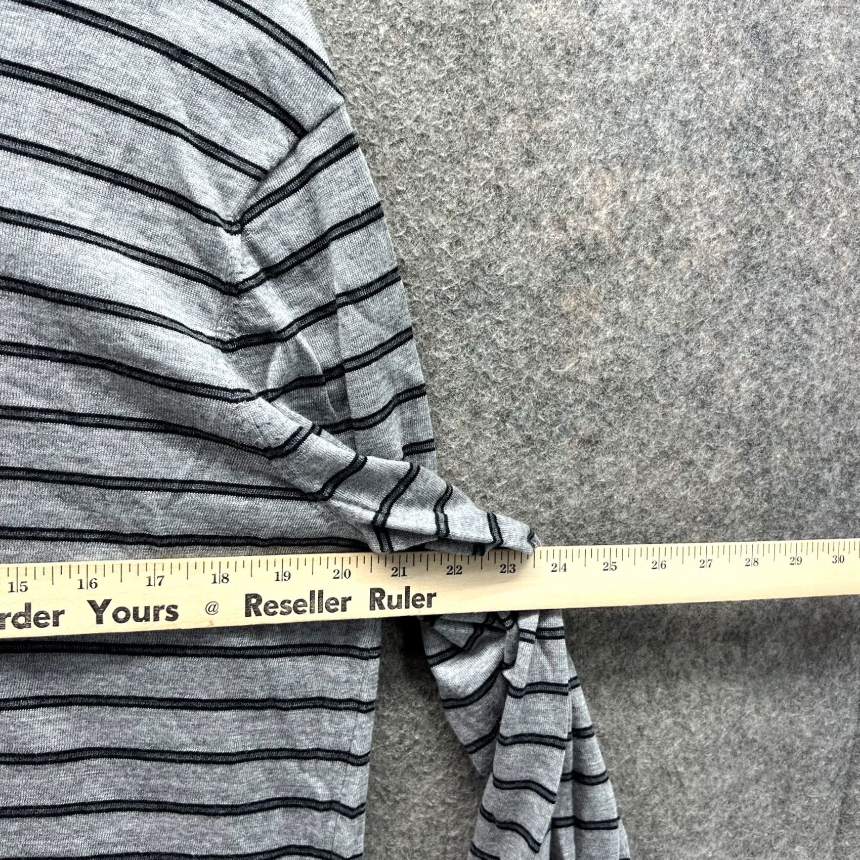 Theory Theory Sweater Mens XL Gray Black Striped Crewneck Wool Fleece Vintage Extra Size US XL / EU 56 / 4 - 4 Thumbnail