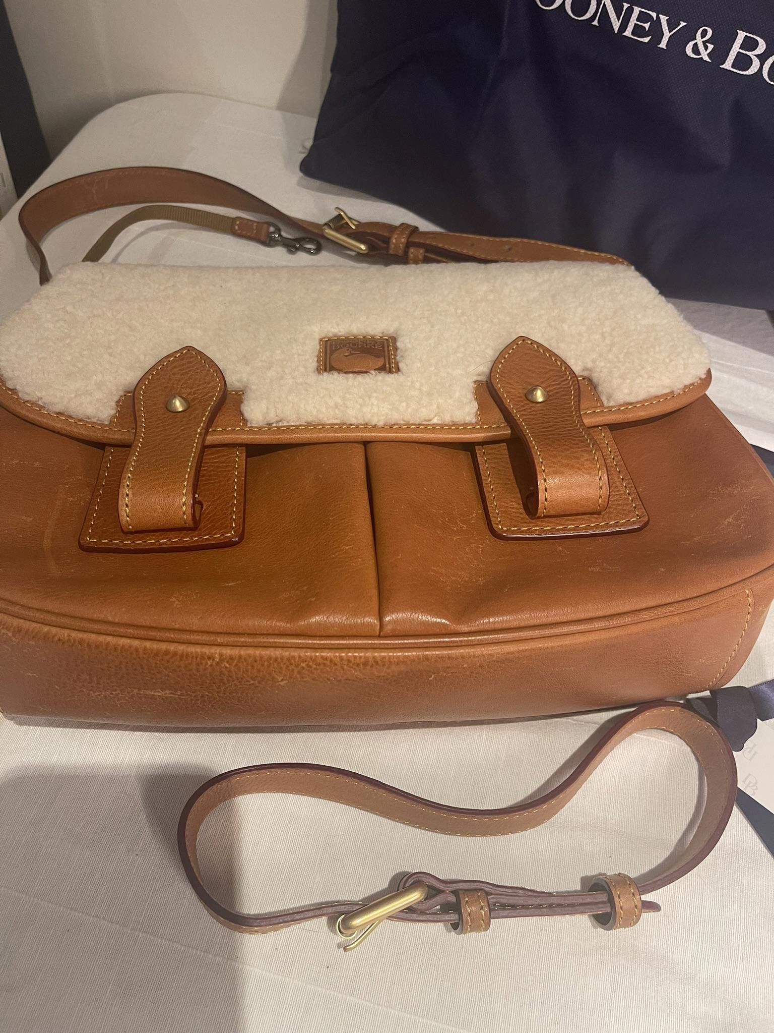 Dooney & Bourke Dooney & Bourke Shearling Saddlebag Size ONE SIZE - 3 Thumbnail