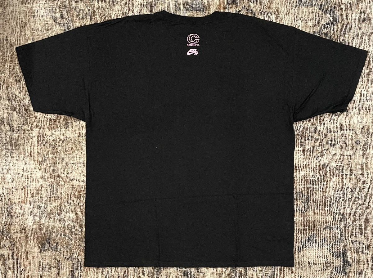 CNCPTS × Nike SB Nike SB x Concepts When Pigs Fly T-Shirt XXL Size US XXL / EU 58 / 5 - 2 Thumbnail