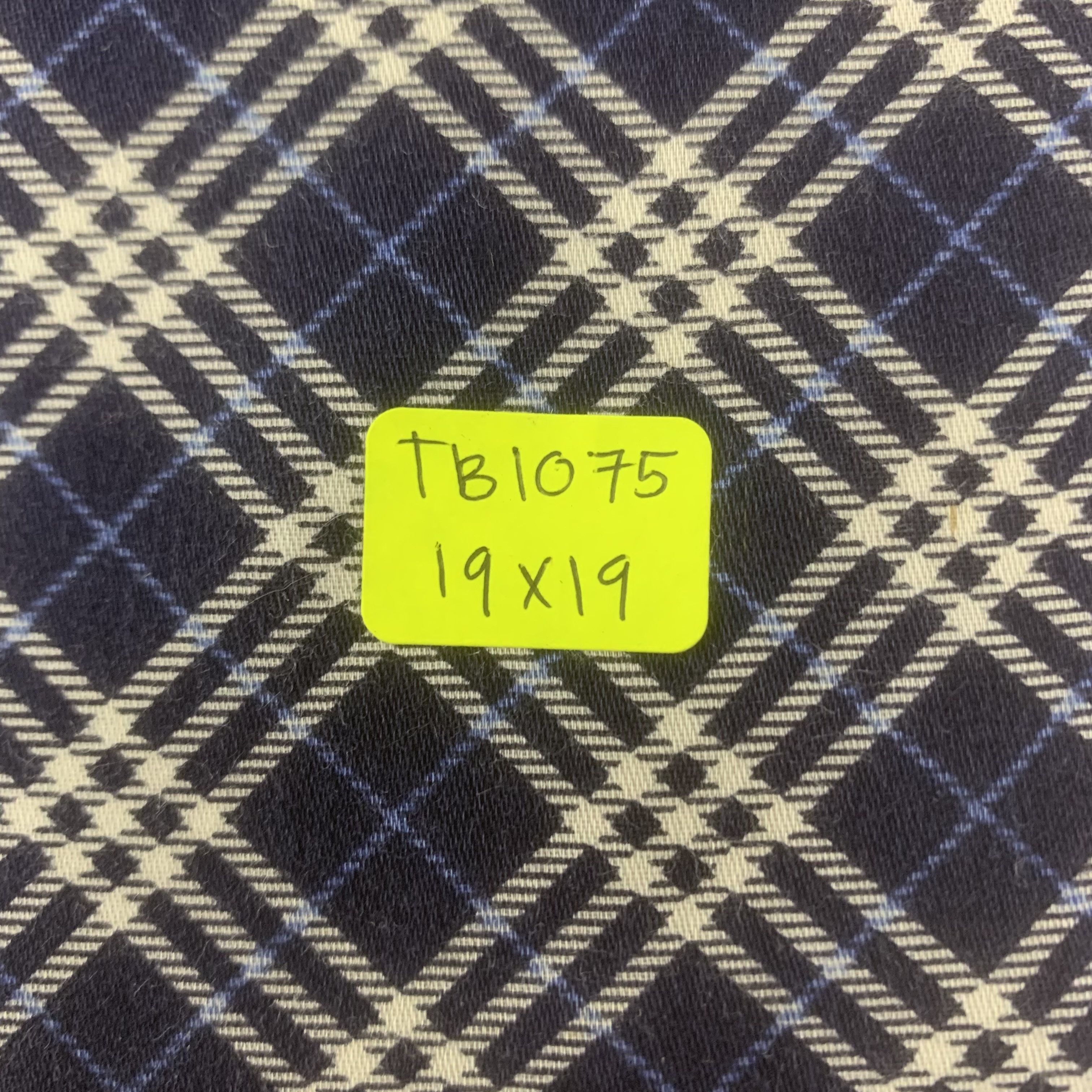 Burberry Burberry Handkerchief Bandana Neckerchief Pocket Square Size ONE SIZE - 5 Thumbnail