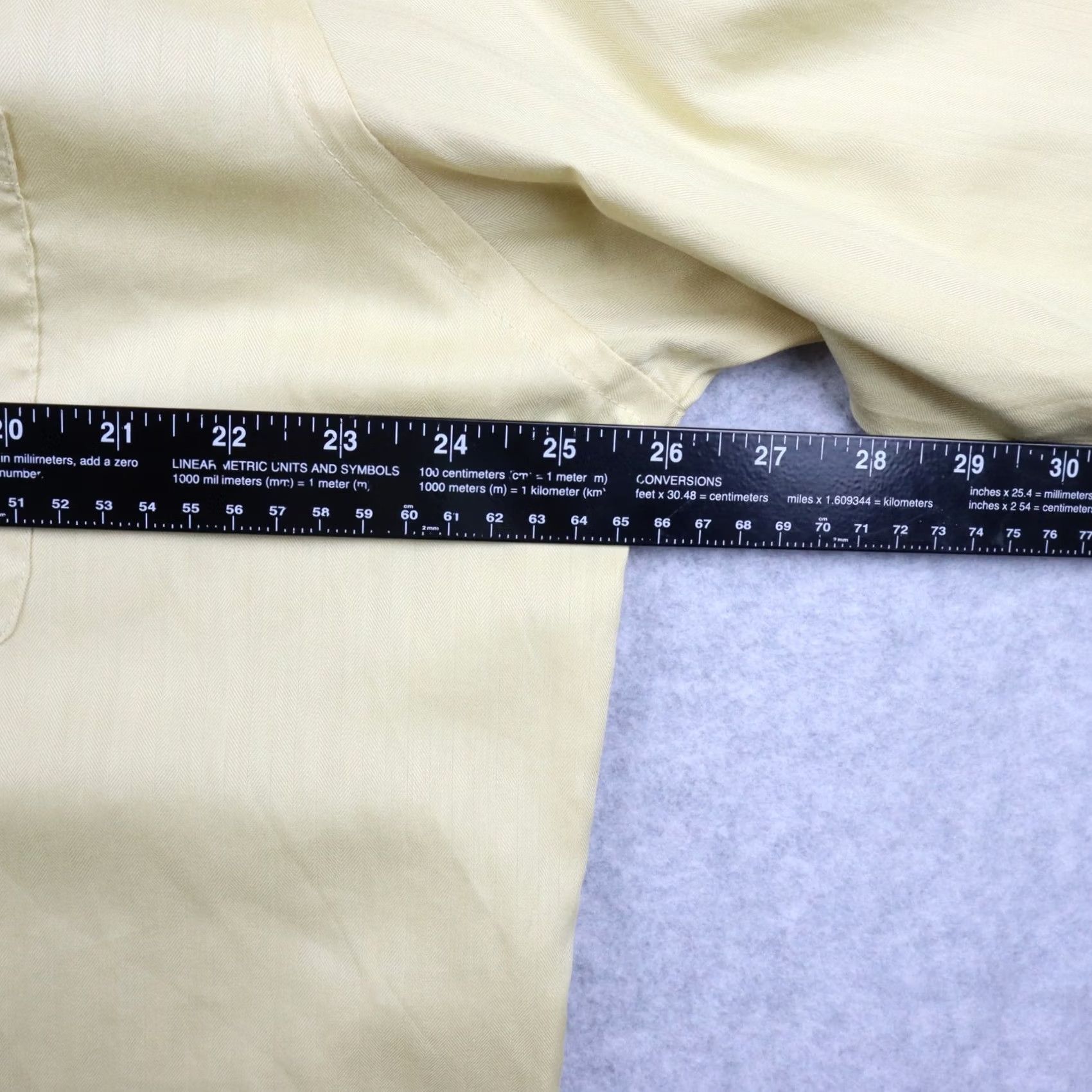 Geoffrey Beene Geoffrey Beene Shirt Mens XL 17.5 32/33 Wrinkle Free Button Yellow Long Sleeve Size US XL / EU 56 / 4 - 4 Thumbnail