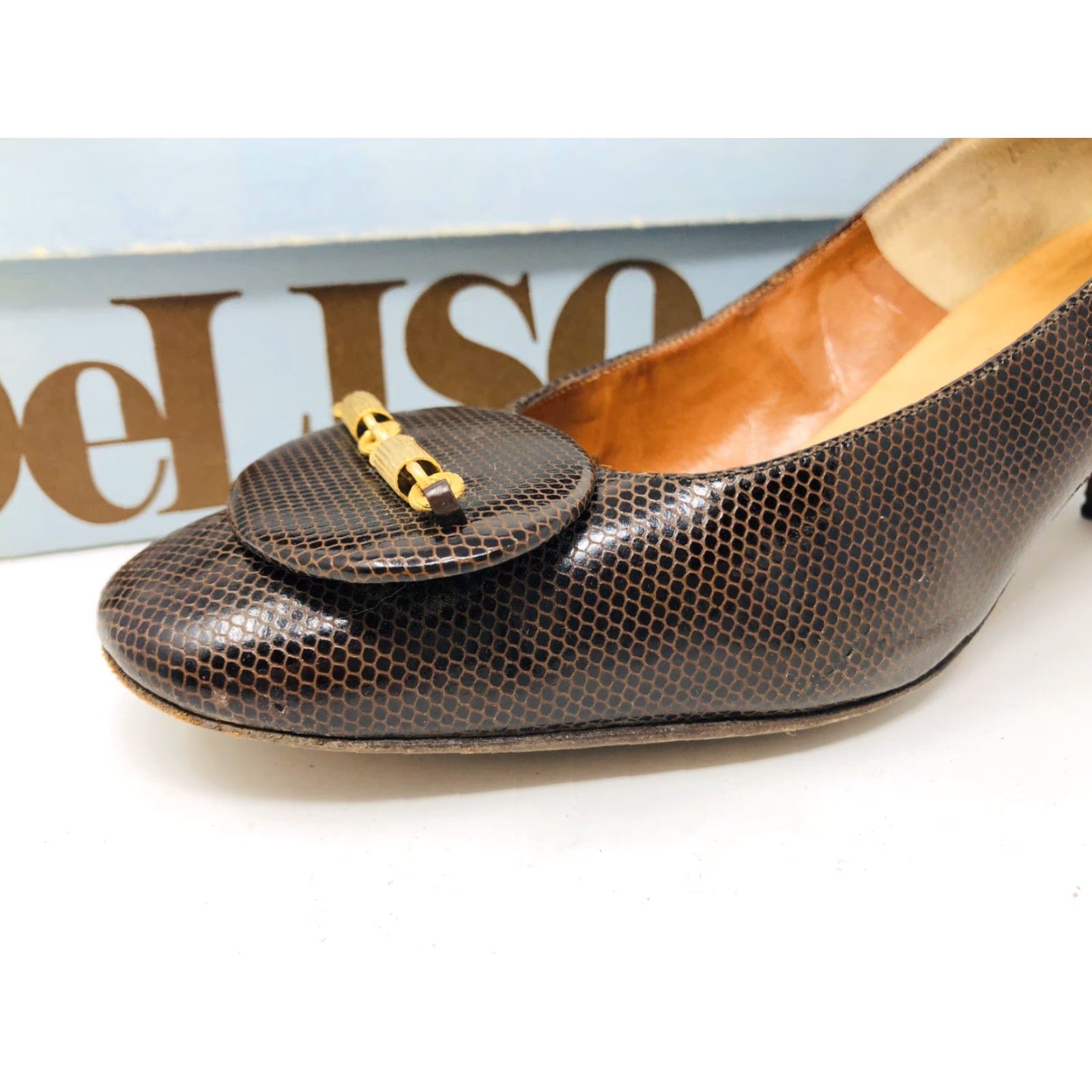 Vintage VINTAGE Deliso Brown Leather Textured Buckle Closed Toe Heels Pumps 7B MB19 Womens Size US 7 / IT 37 - 2 Thumbnail