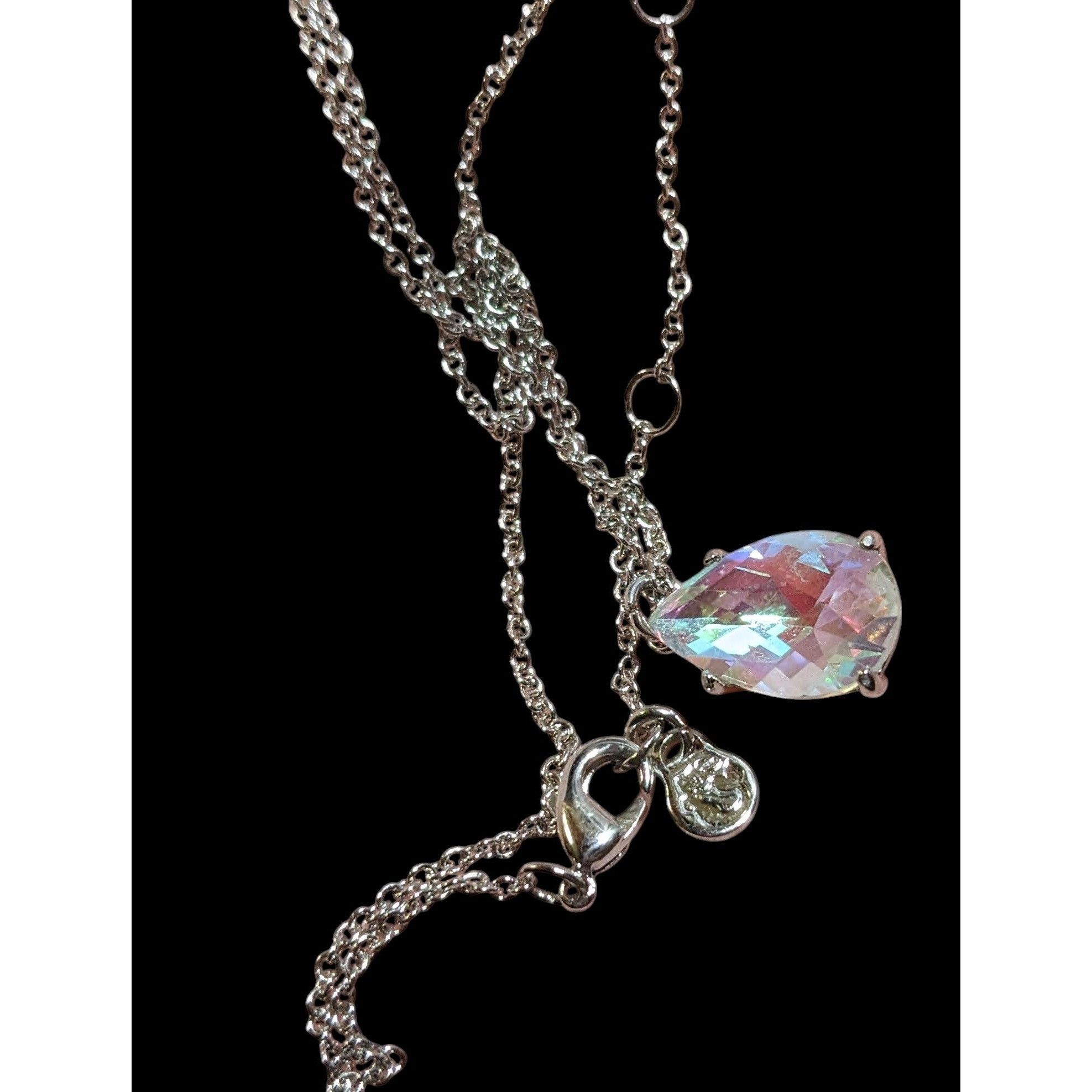 Other Whimsical Elegant Aurora Borealis Teardrop Pendant Necklace Size ONE SIZE - 4 Thumbnail