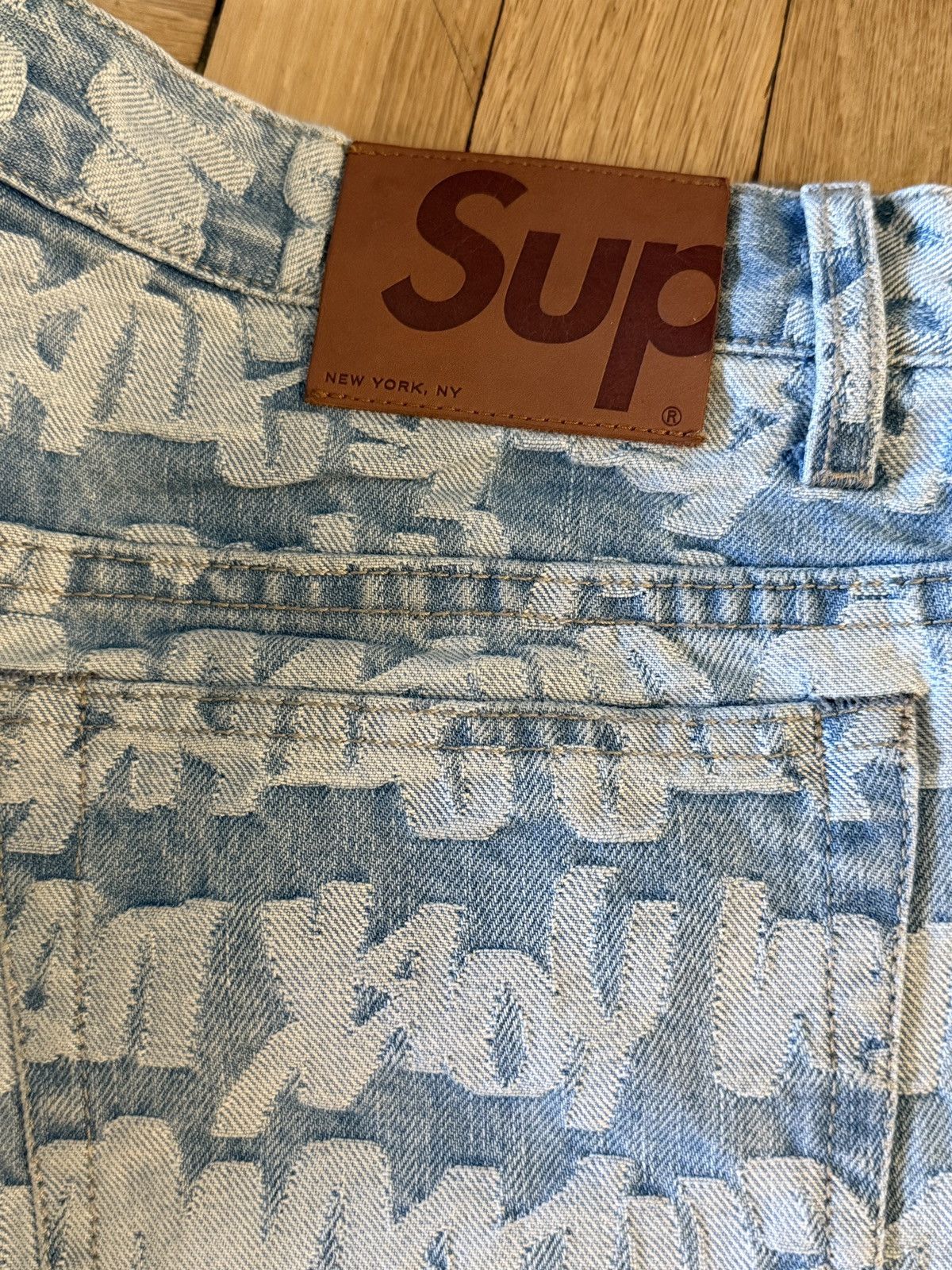 Supreme Supreme Fat Tip Jacquard Regular Denim 32 Size US 32 / EU 48 - 4 Thumbnail