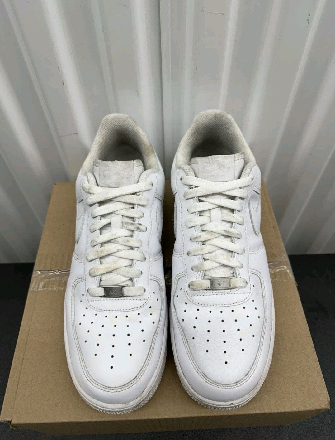 Nike Nike Air Force 1 07 Triple White CW2288111 Size 10.5 Men Size US 10.5 / EU 43-44 - 2 Thumbnail