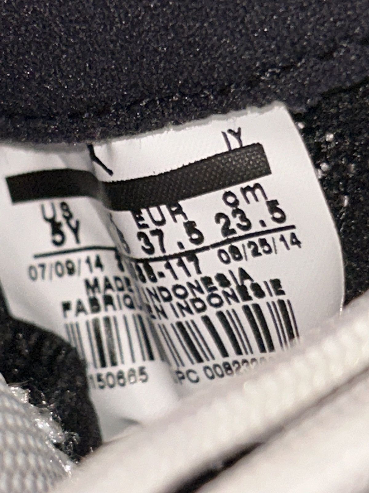 Jordan Brand Jordan 11 Retro Legend Blue (2014) (GS) 378038-117 size 5y Size US 5 / EU 37 - 10 Thumbnail