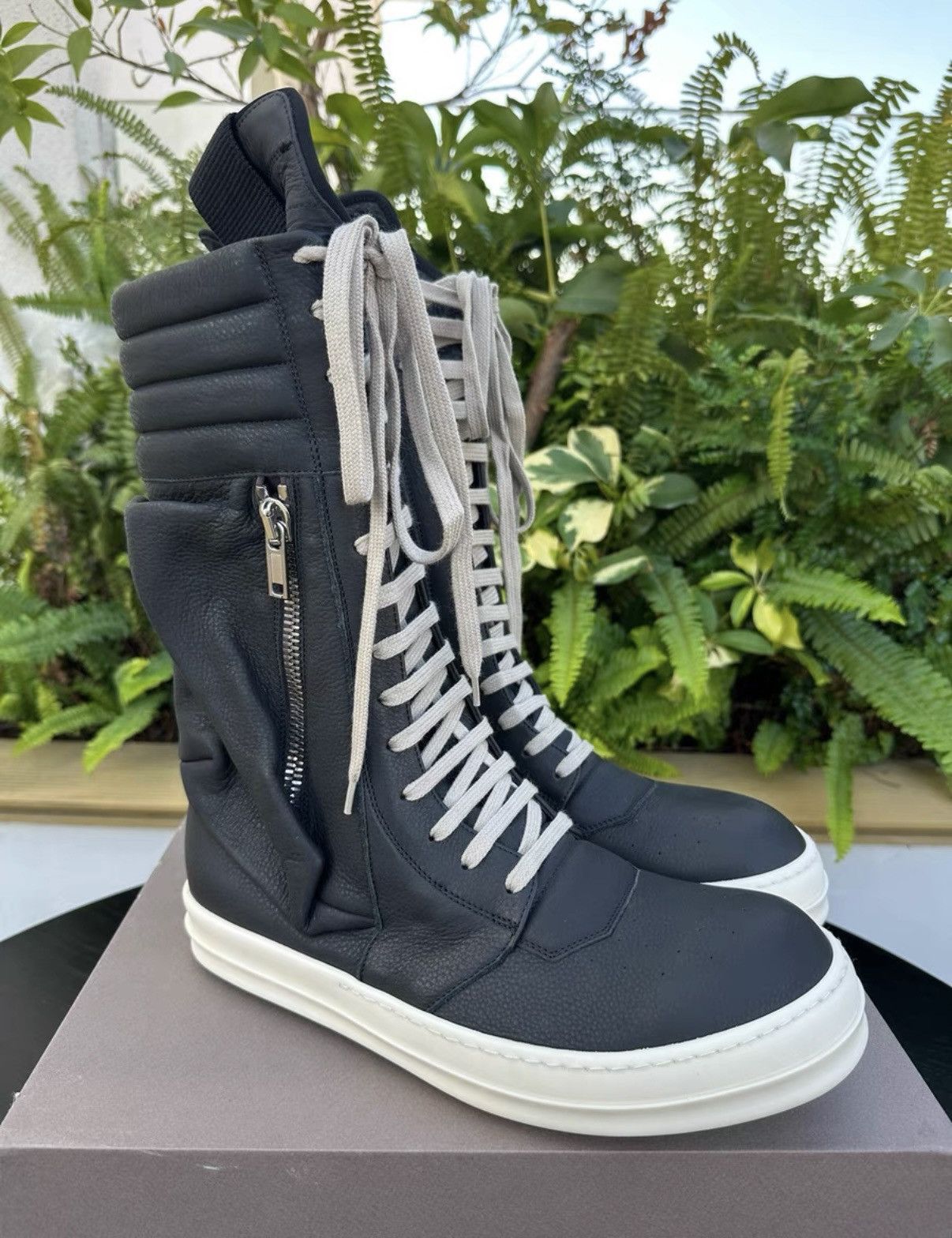 Rick Owens Rick Owens Matte Leather Cargo Cavalry Boots Size US 9.5 / EU 42-43 - 2 Thumbnail