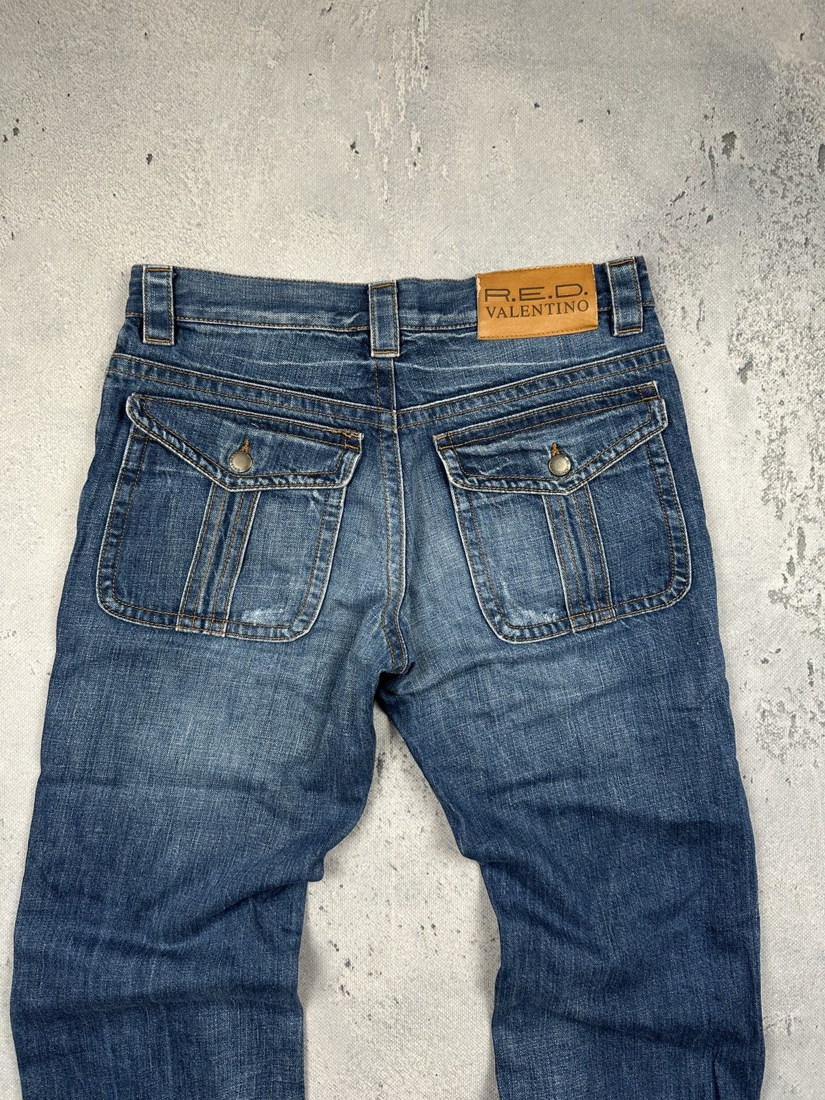 Valentino R.E.D. Valentino Vintage Faded Denim Jeans Flap Back Pockets Size US 31 - 3 Thumbnail