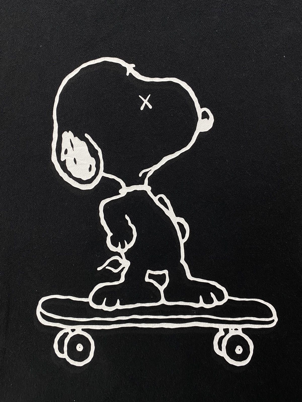 Kaws × Peanuts × Uniqlo Uniqlo X Peanuts X Kaws Sweatshirt Big Logo Crewneck Size S Size US S / EU 44-46 / 1 - 6 Thumbnail
