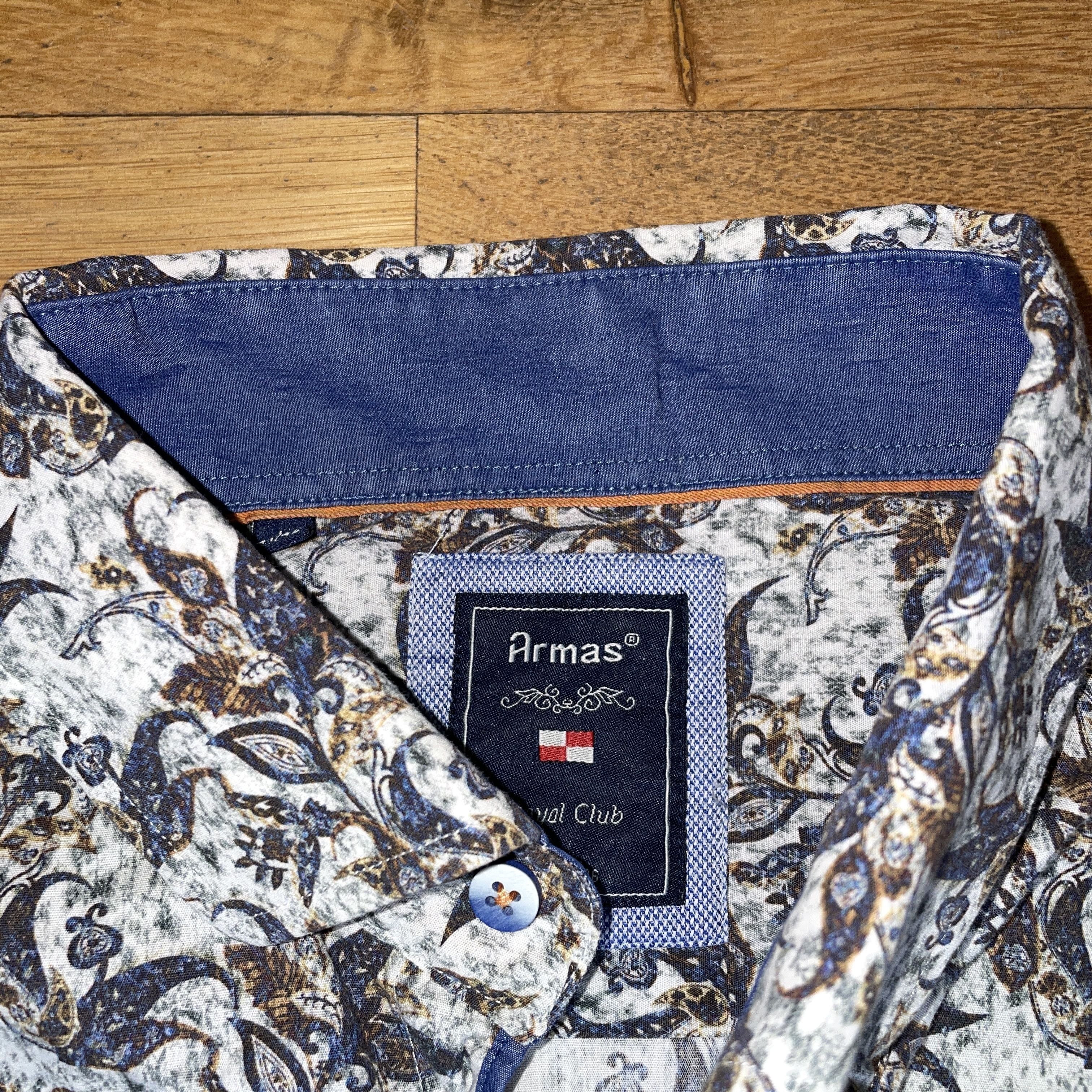 Armani Prive Armas Men's Fashionable Shirt Elegant Flowers Size L Size US L / EU 52-54 / 3 - 2 Thumbnail