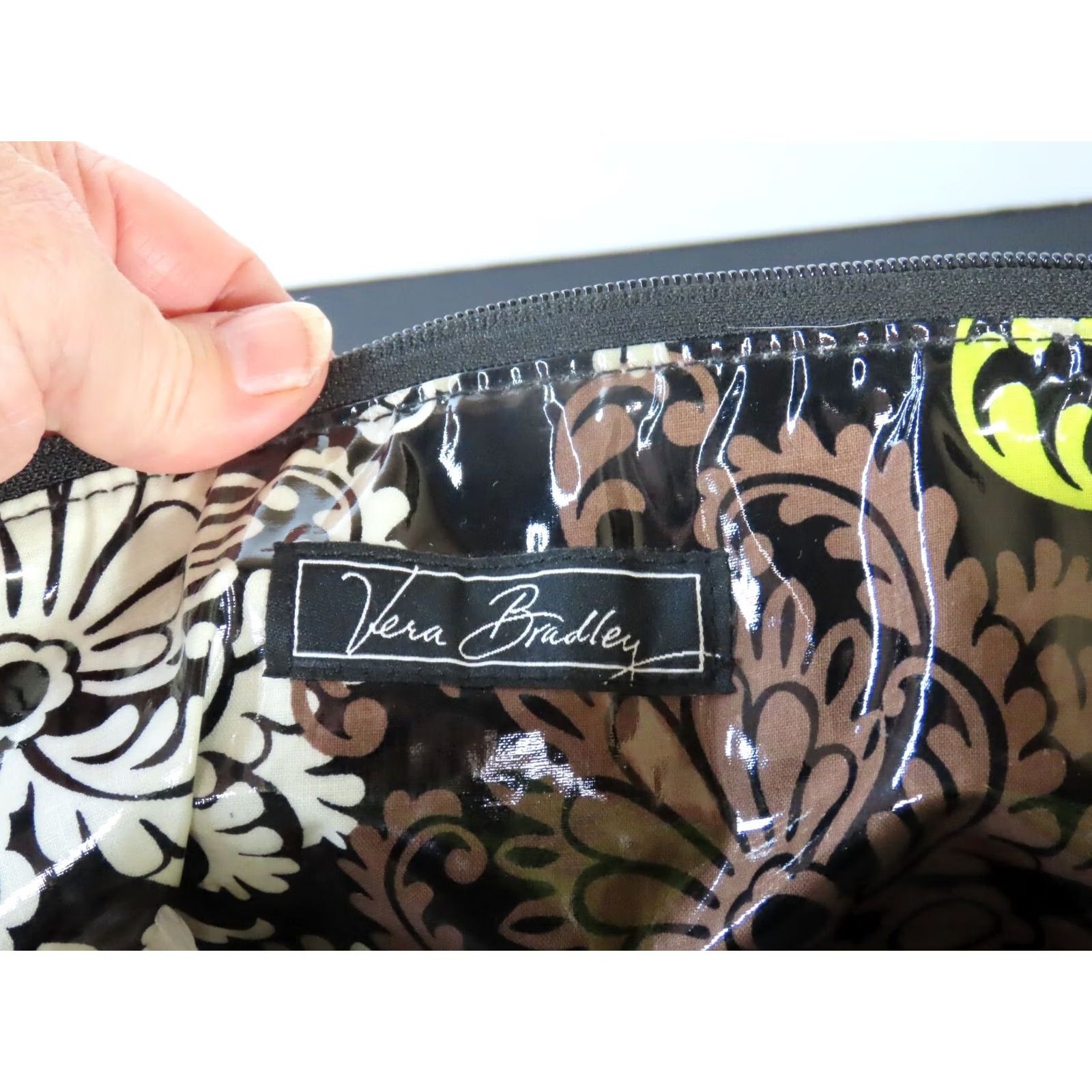 Vera Bradley Vera Bradley Quilted Diaper Bag or Weekend with Plastic Liner - Large Size ONE SIZE - 7 Thumbnail