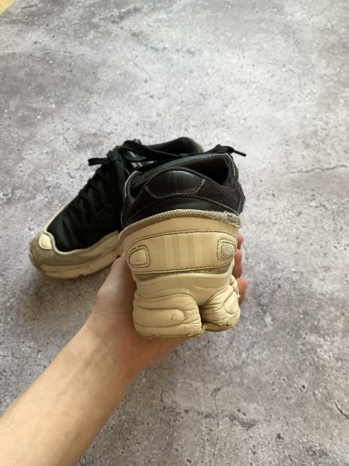 Adidas × Raf Simons 🔥ADIDAS X RAF SIMONS OZWEEGO DRIP SNEAKERS Size US 9.5 / EU 42-43 - 8 Thumbnail