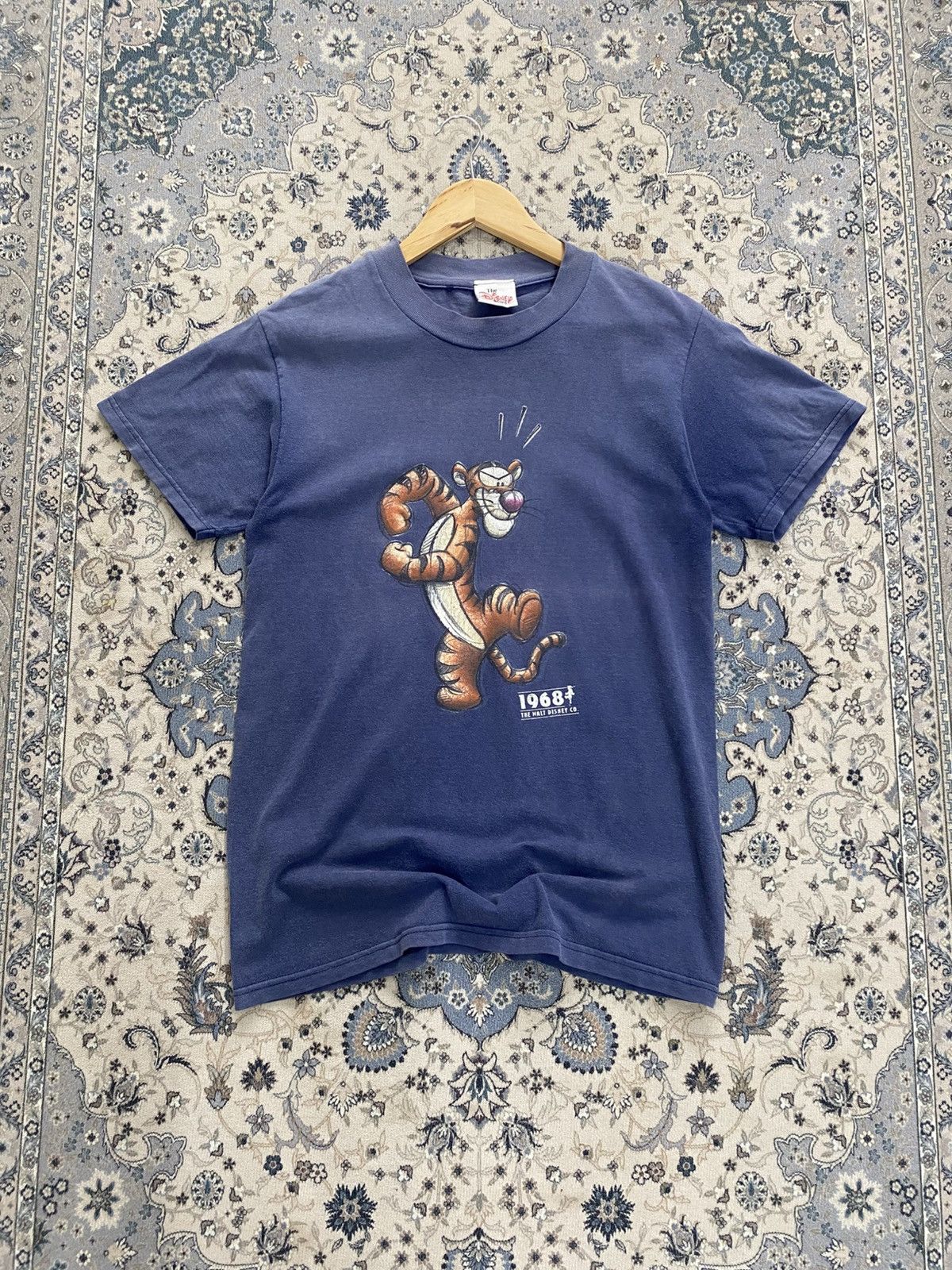 Disney FADED 1968 DISNEY TIGGER POOH SHIRT CARTOON Size US S / EU 44-46 / 1 - 1 Thumbnail